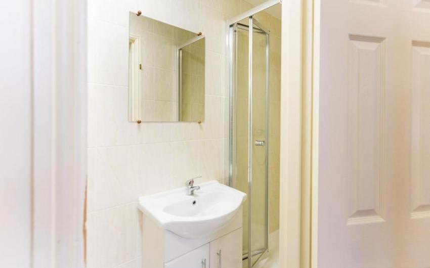 Small Double Room photo 1
