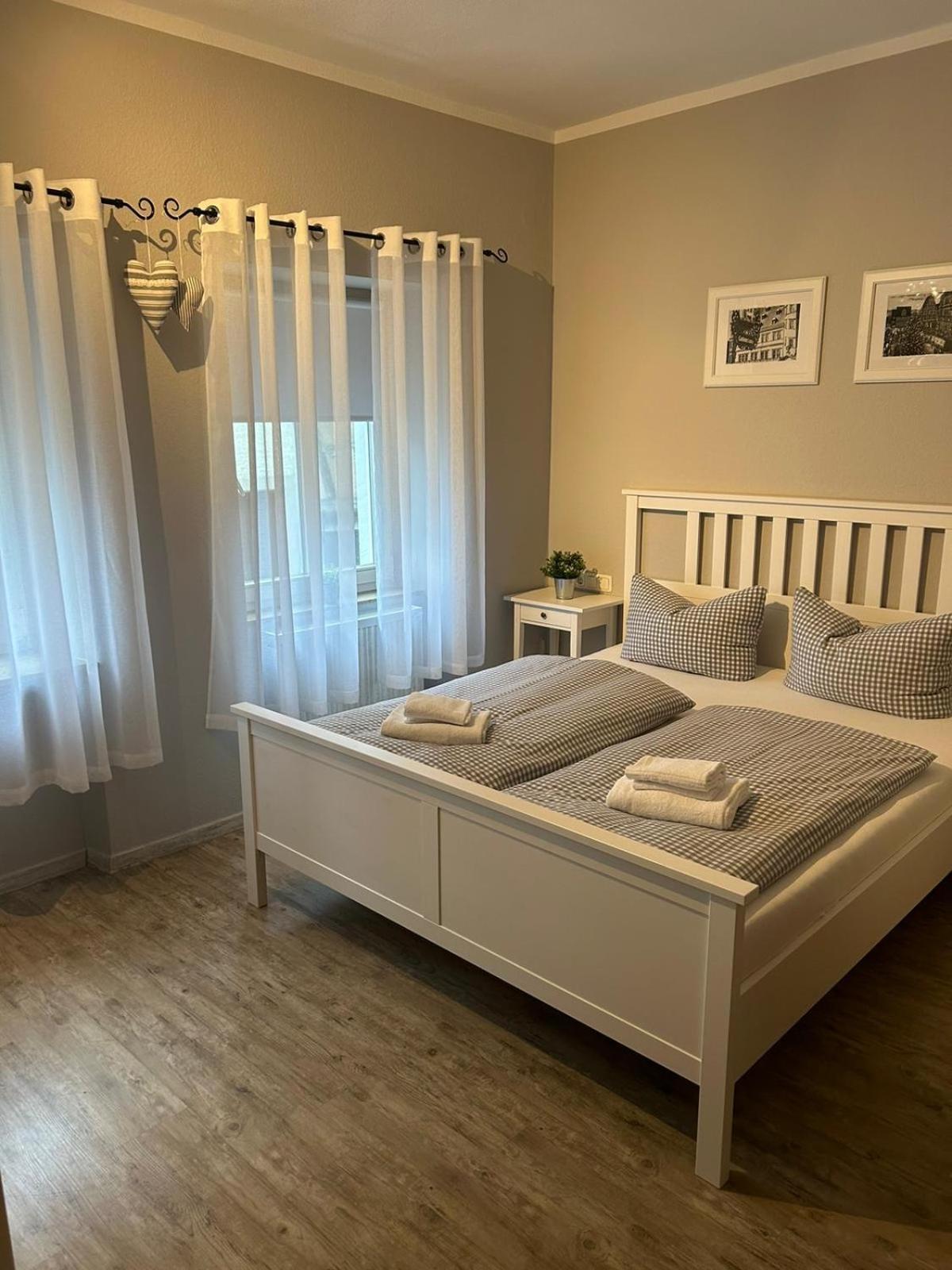 Double Room - Photo 5