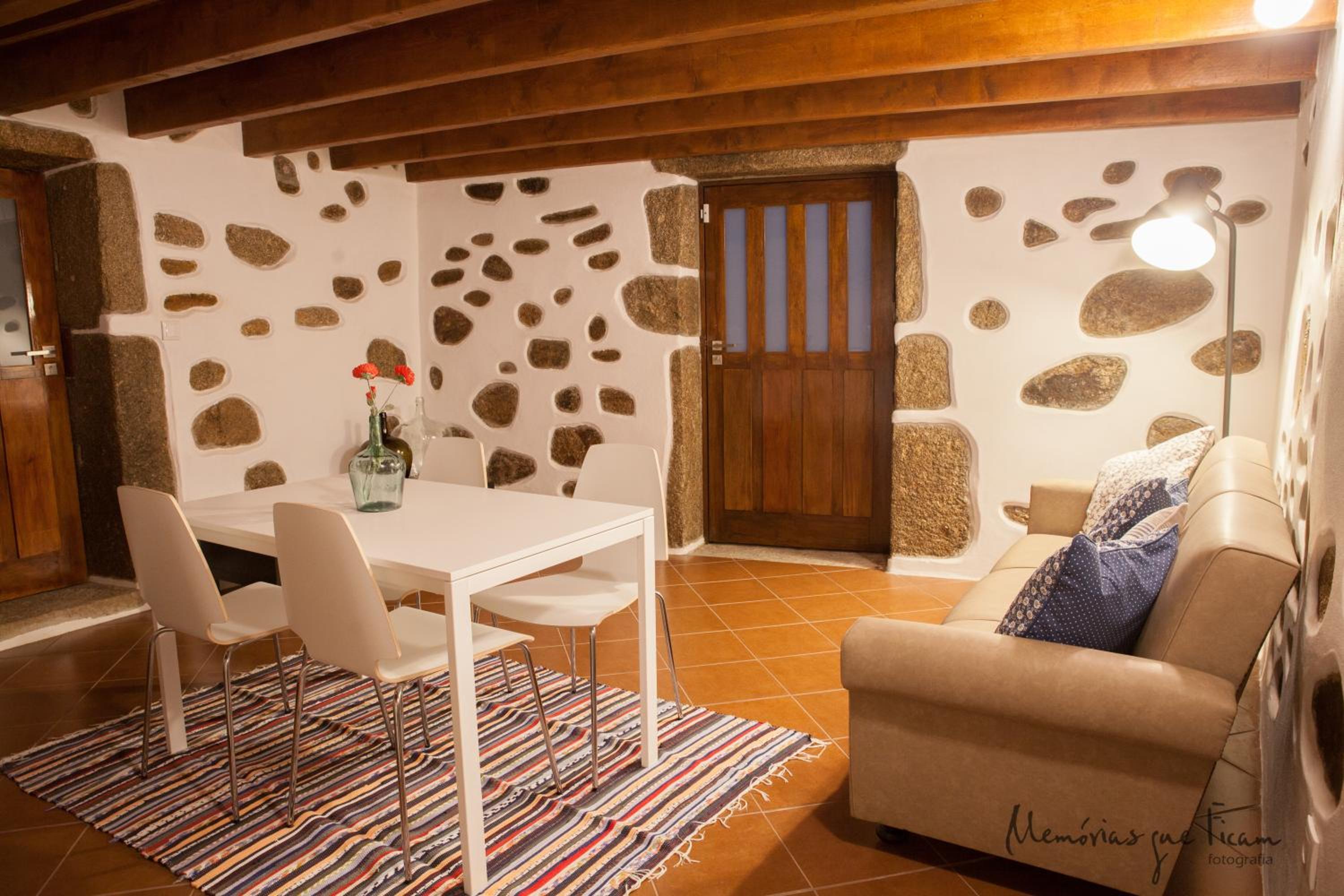 One-Bedroom House photo 1