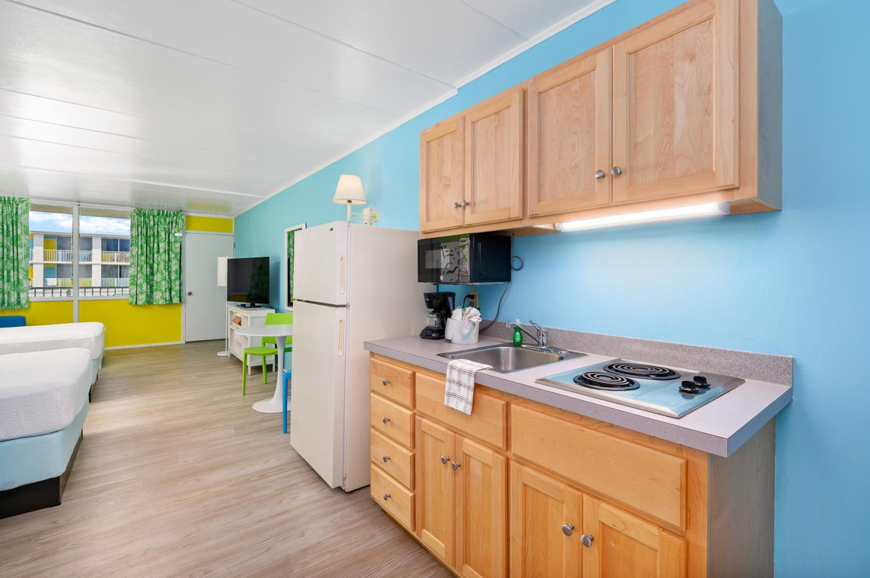 Street View Efficiency, Upper Floor - Photo 6