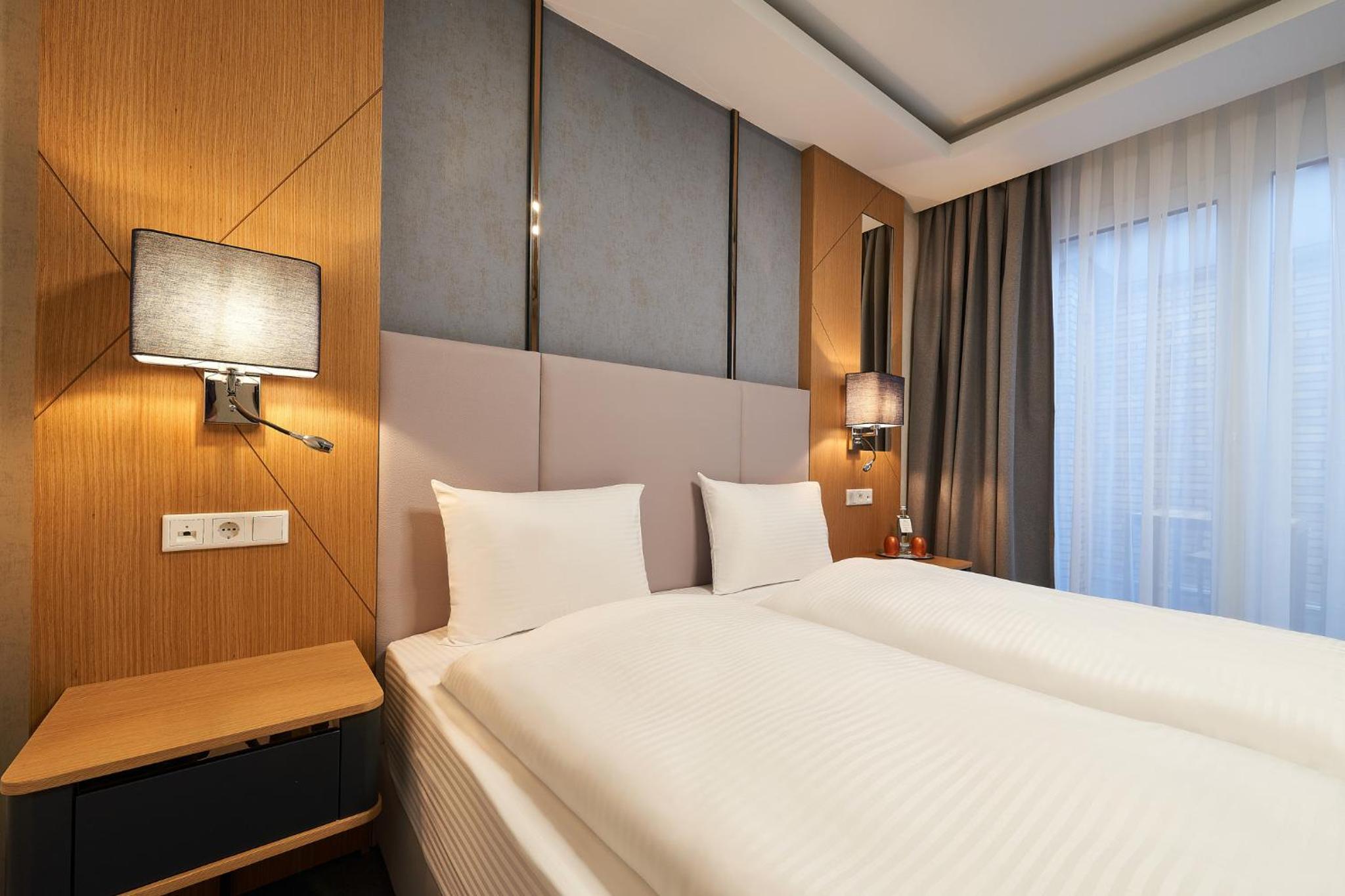 Superior Double Room - Photo 6