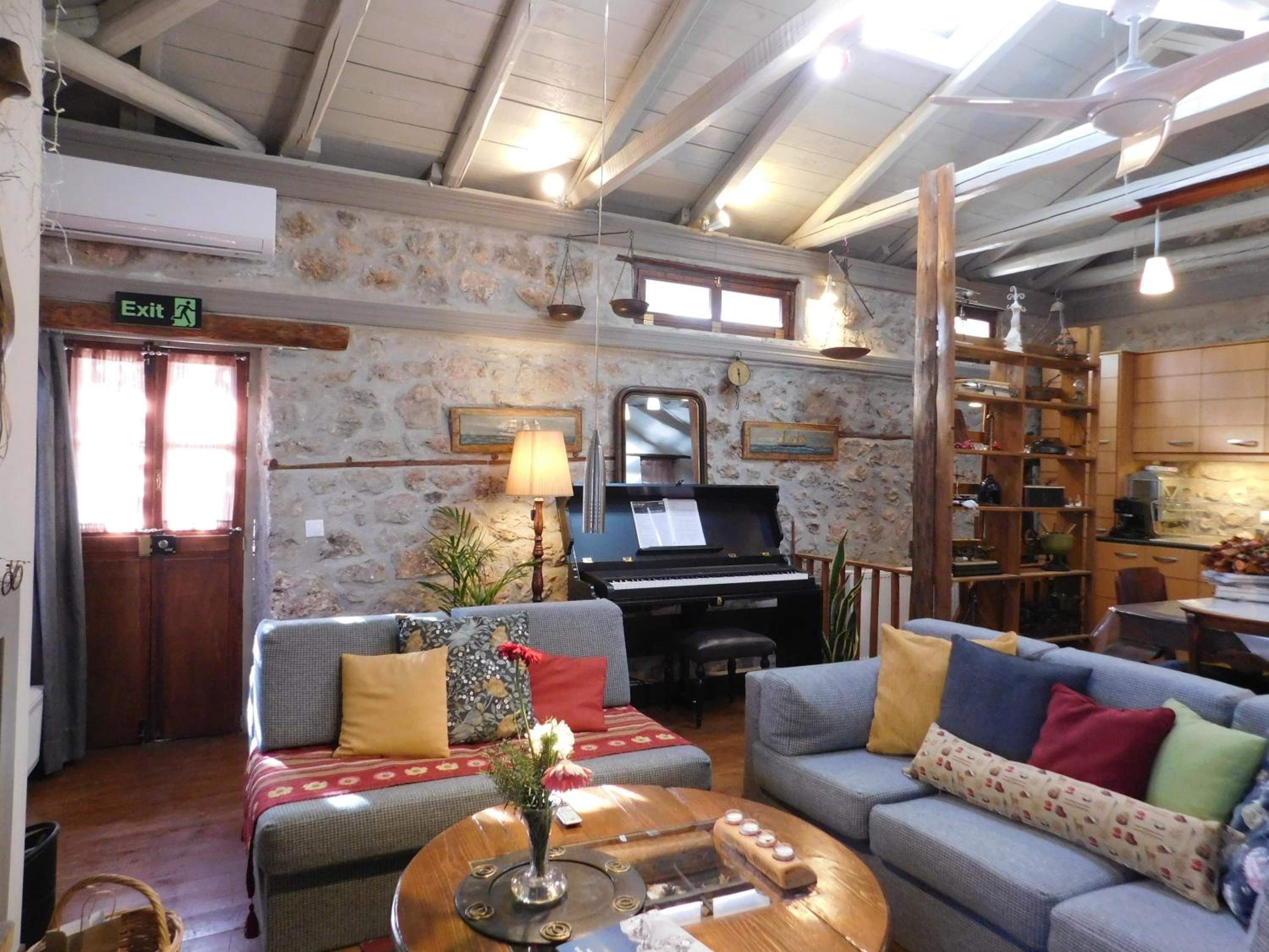 Three-Bedroom Townhouse - Photo 32