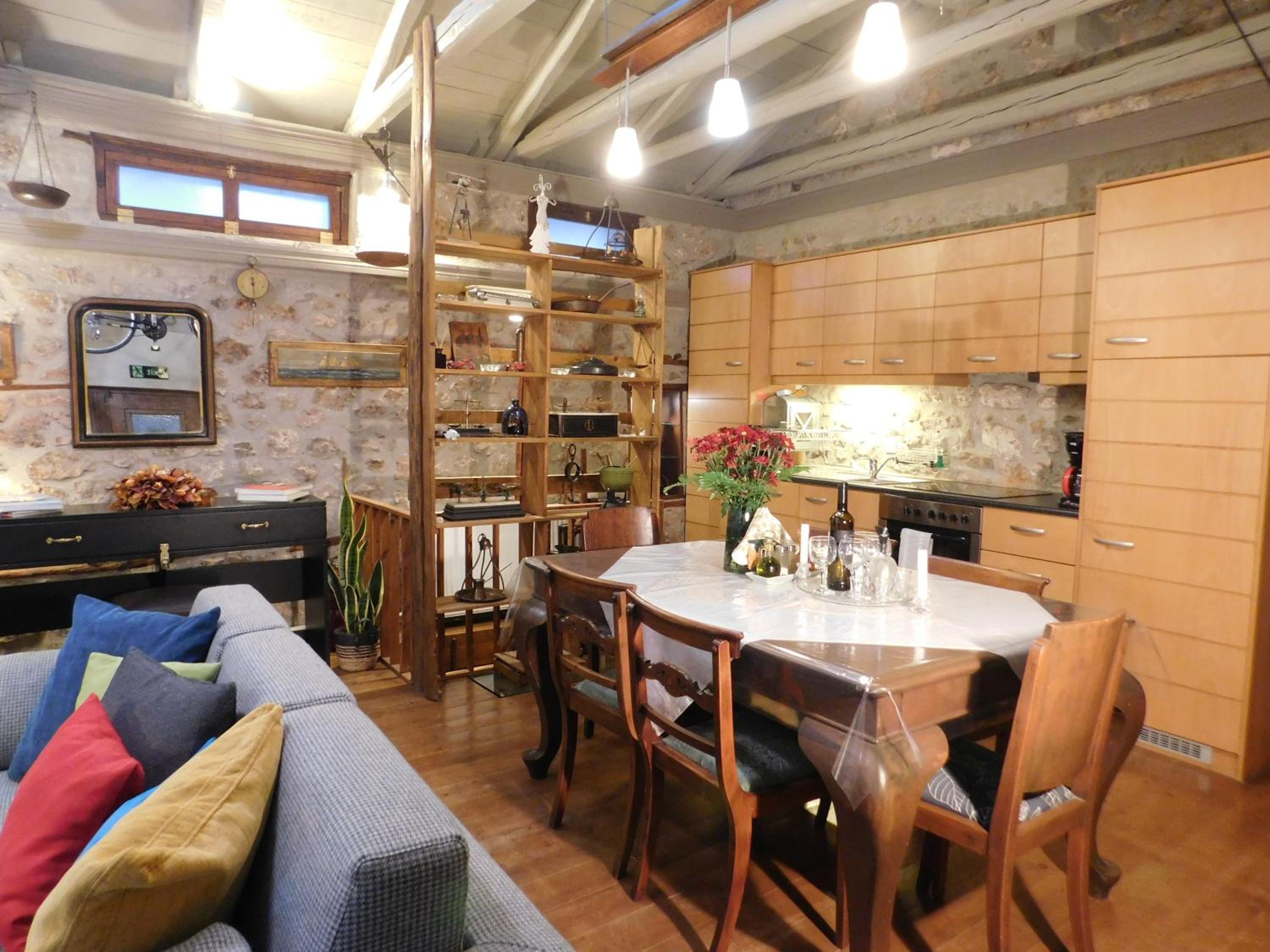Three-Bedroom Townhouse - Photo 34