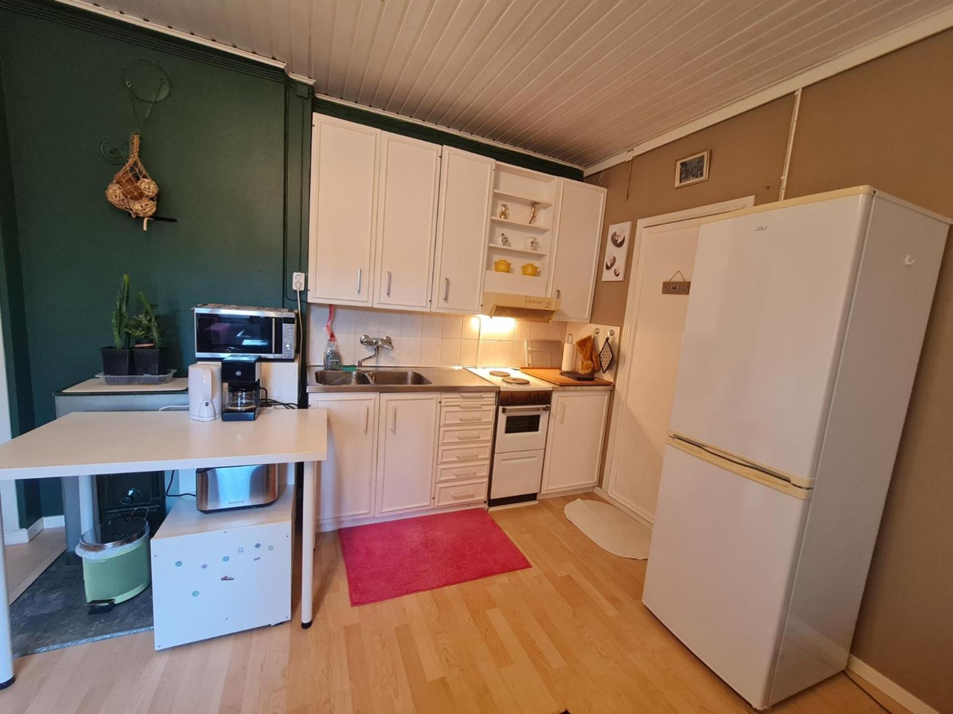 One-Bedroom Apartment - Photo 5