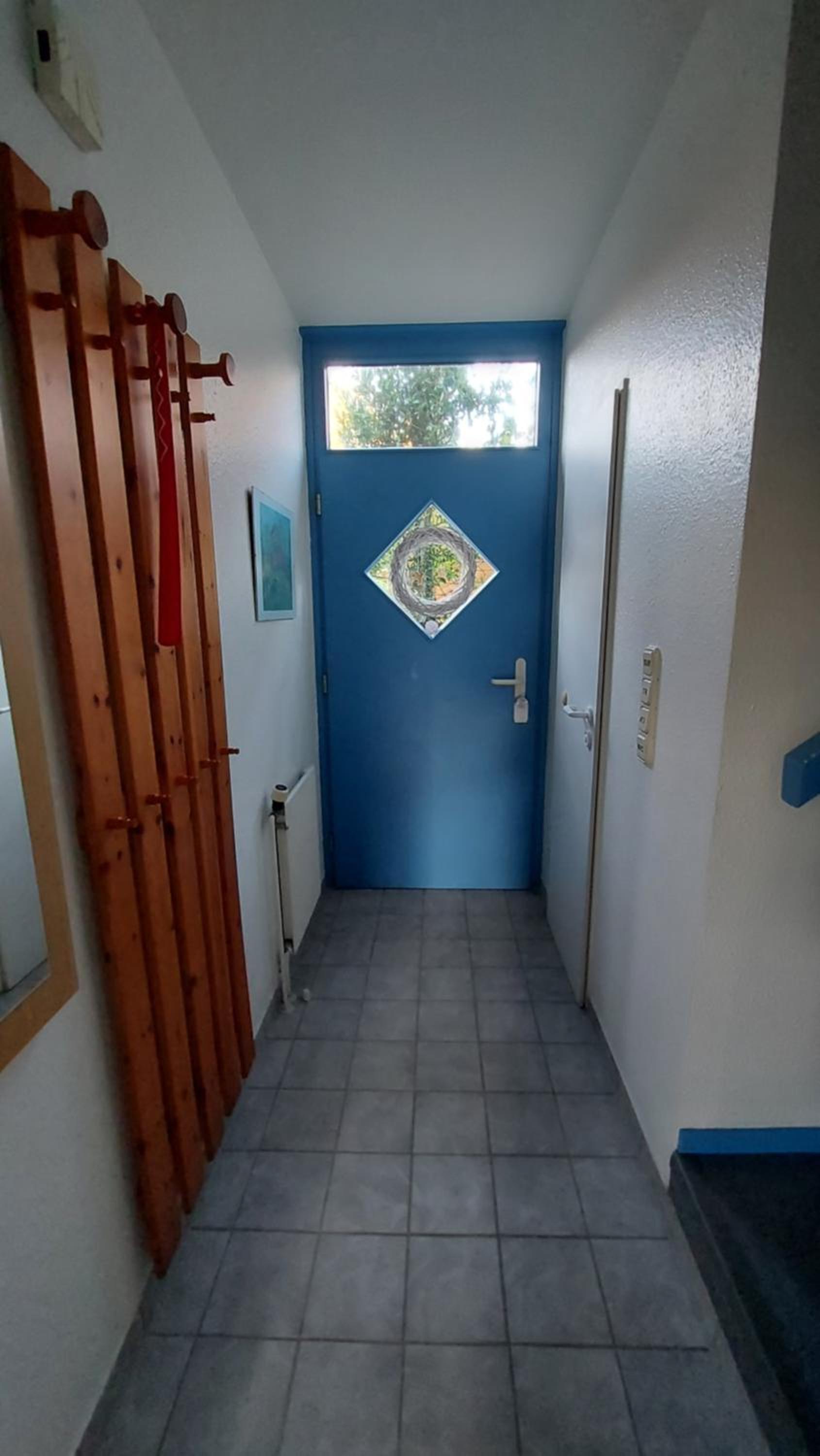 Three-Bedroom House photo 2