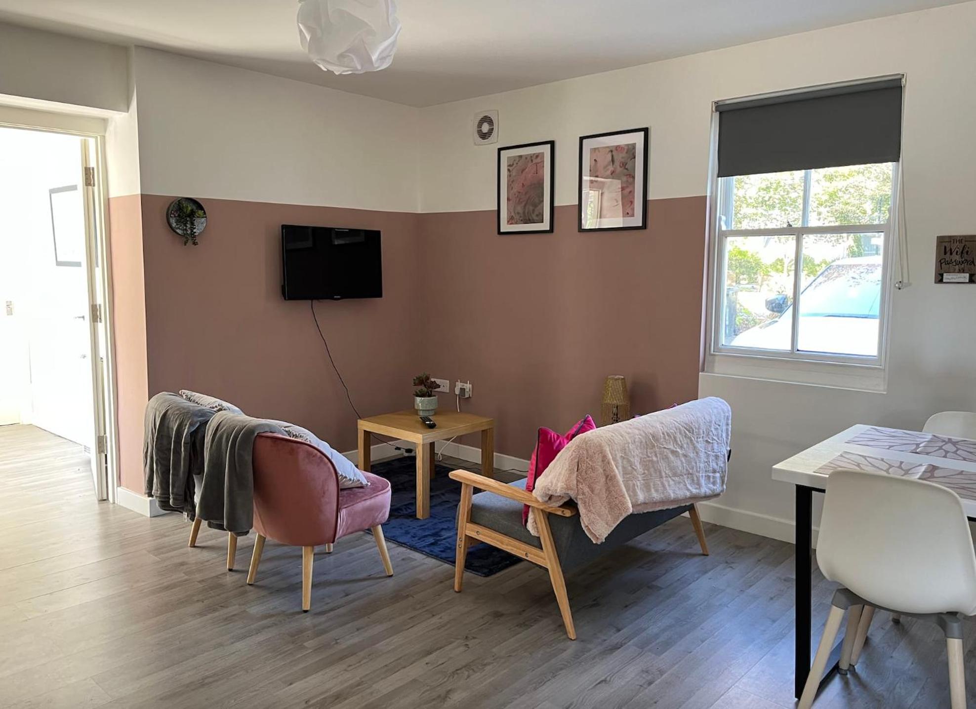 Apartment photo 1