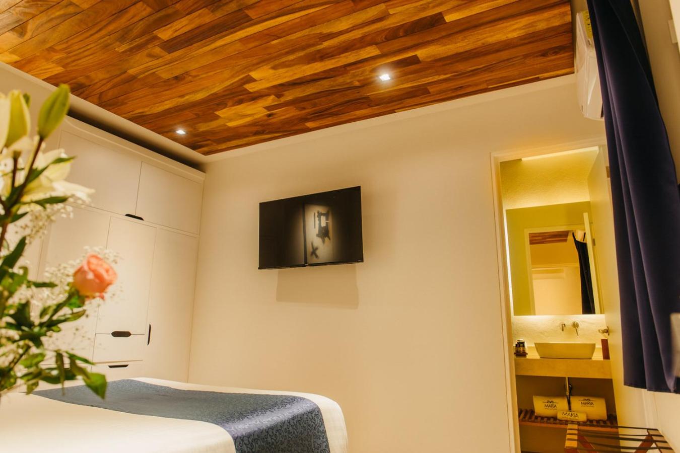 Junior Suite - Photo 15