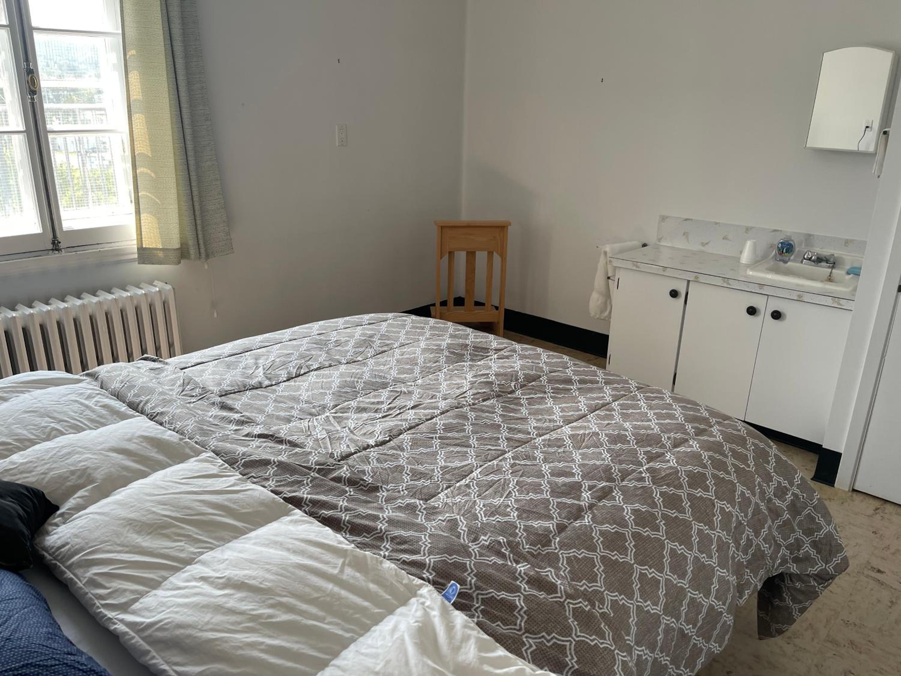 Standard Double Room with Shared Bathroom photo 2