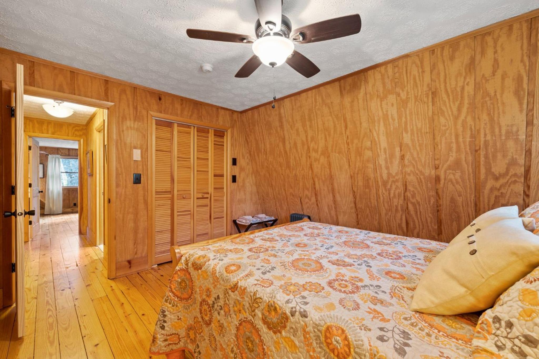 Four-Bedroom House photo 2