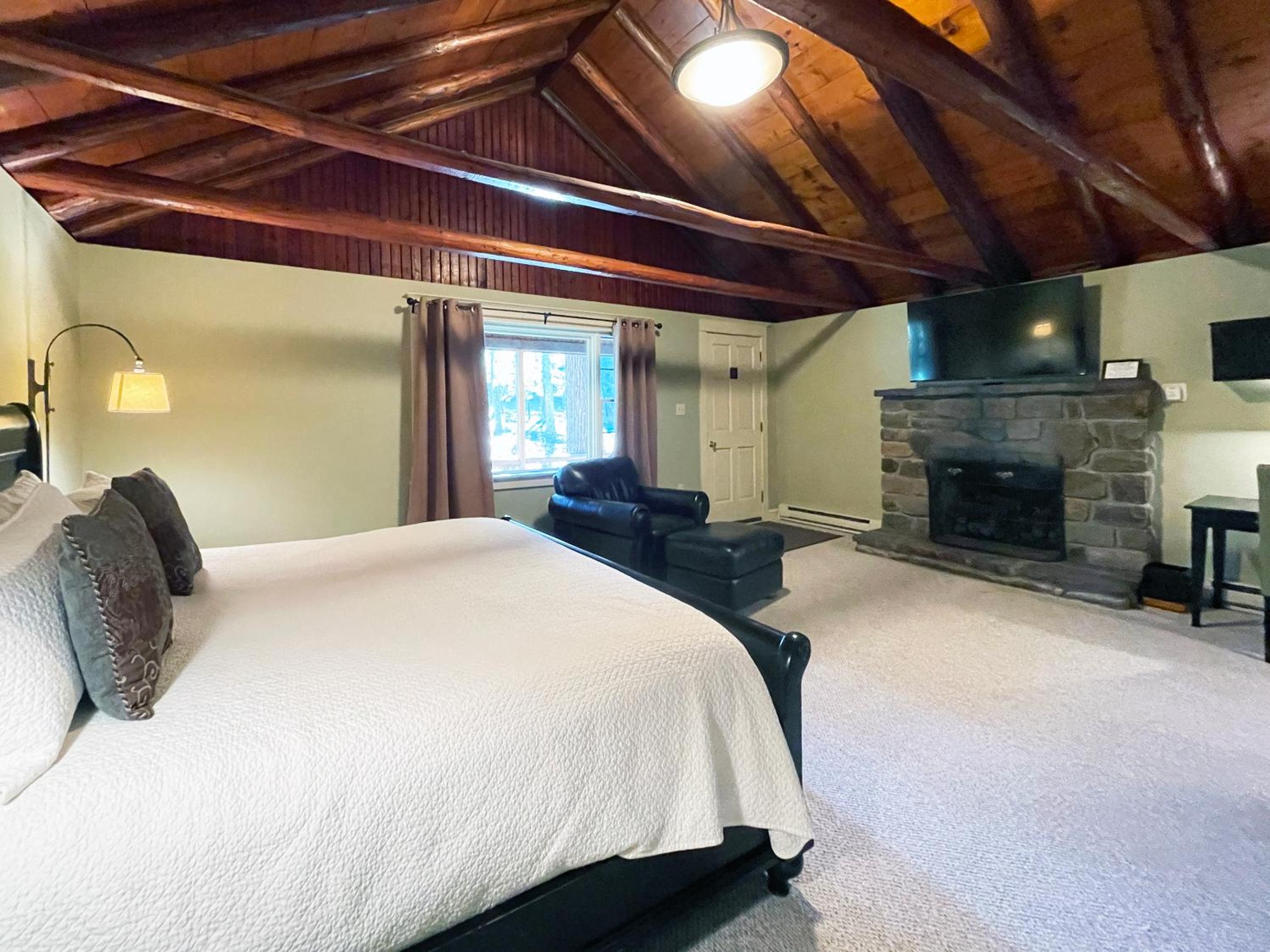 King Suite photo 3