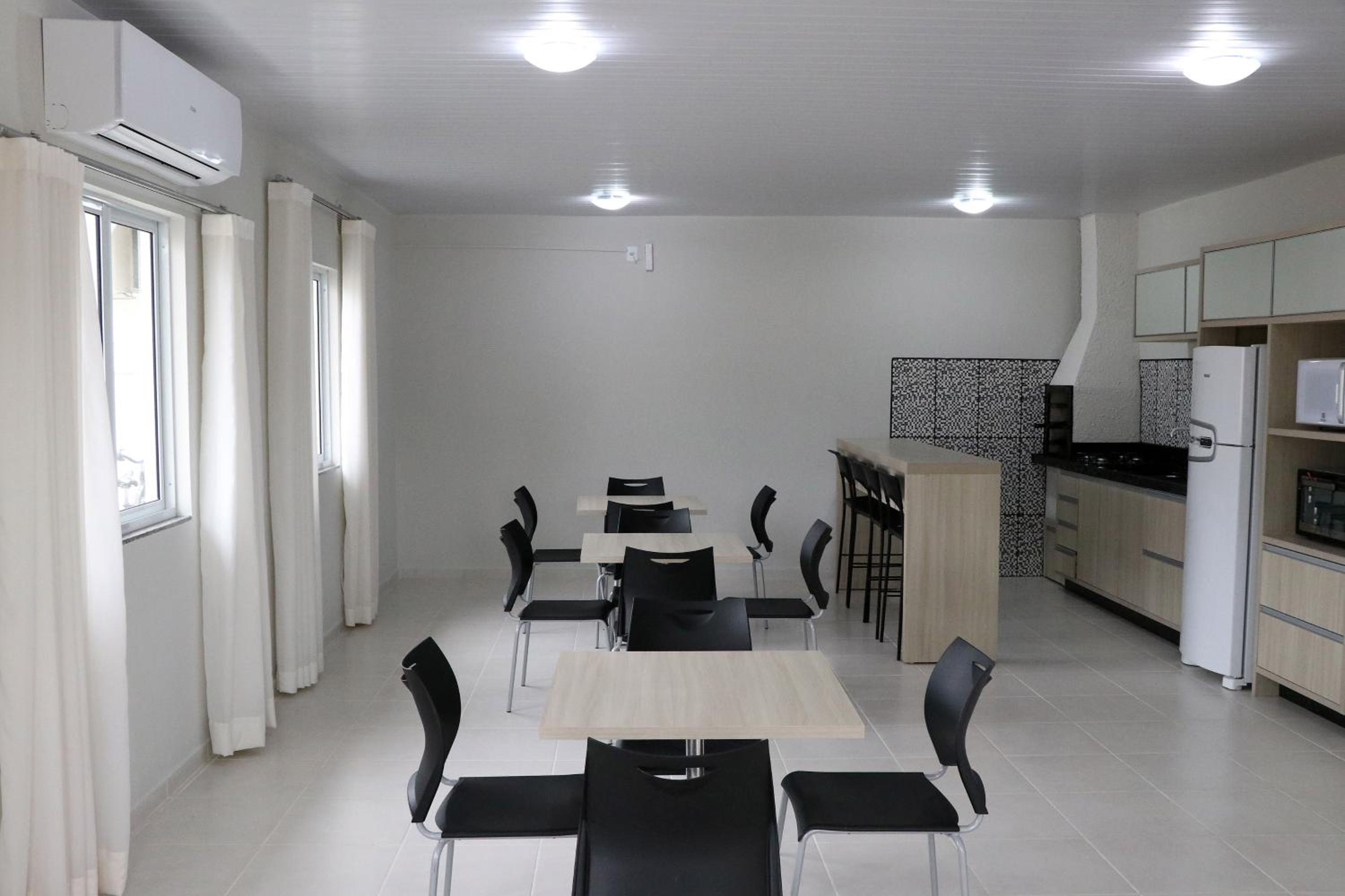 Apartment - Photo 20