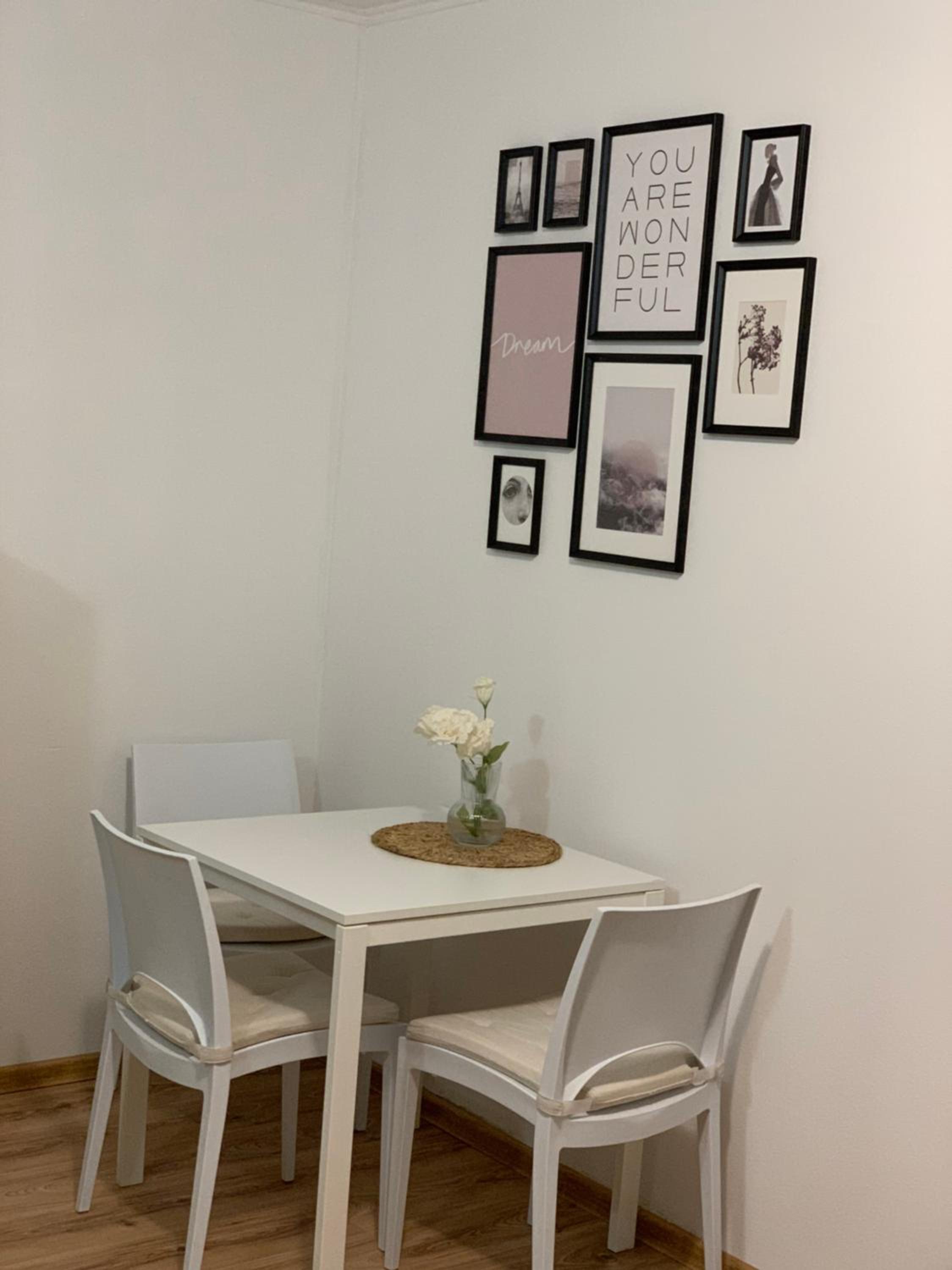Two-Bedroom Apartment - Photo 5