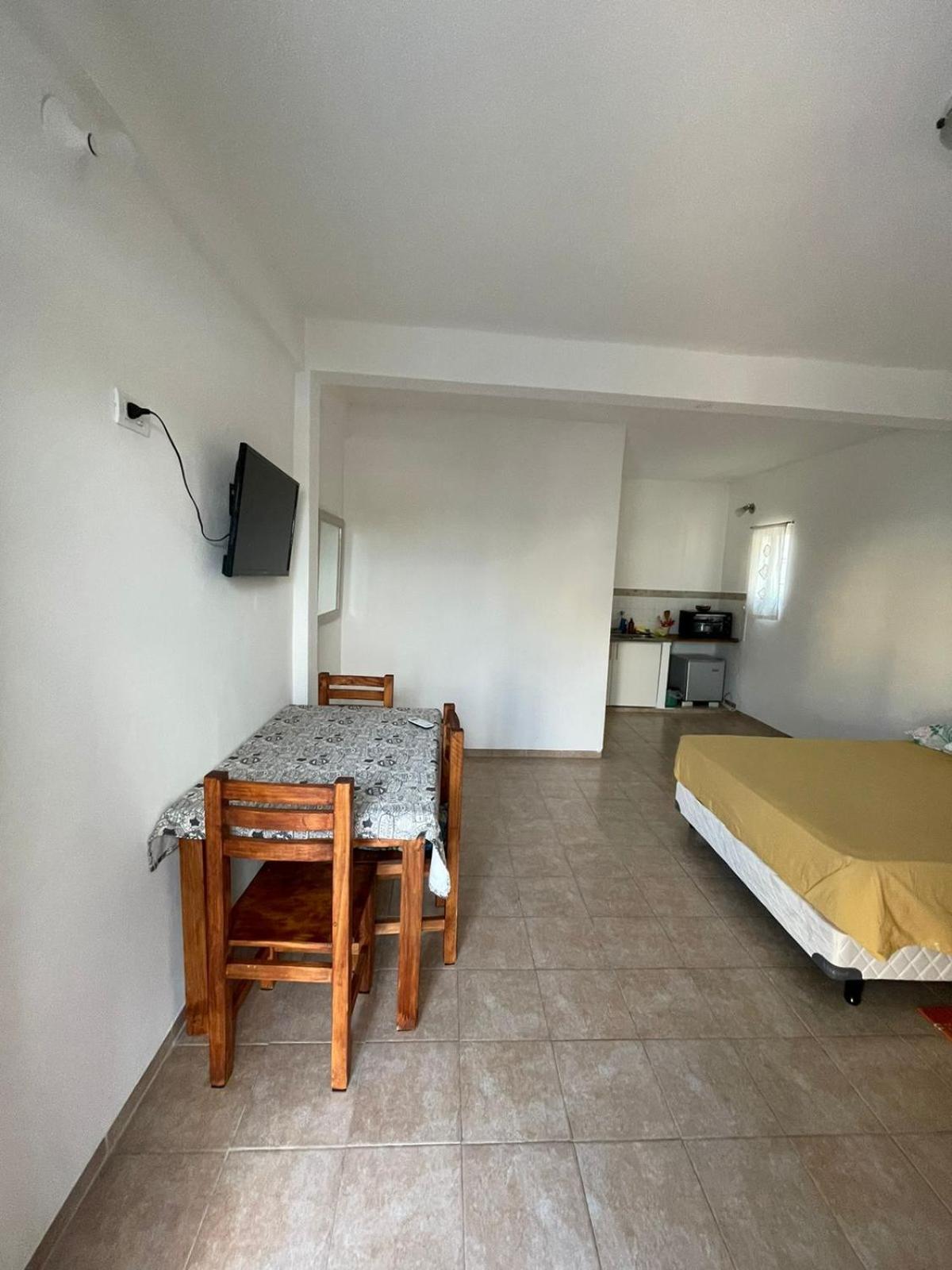 One-Bedroom Apartment photo 3