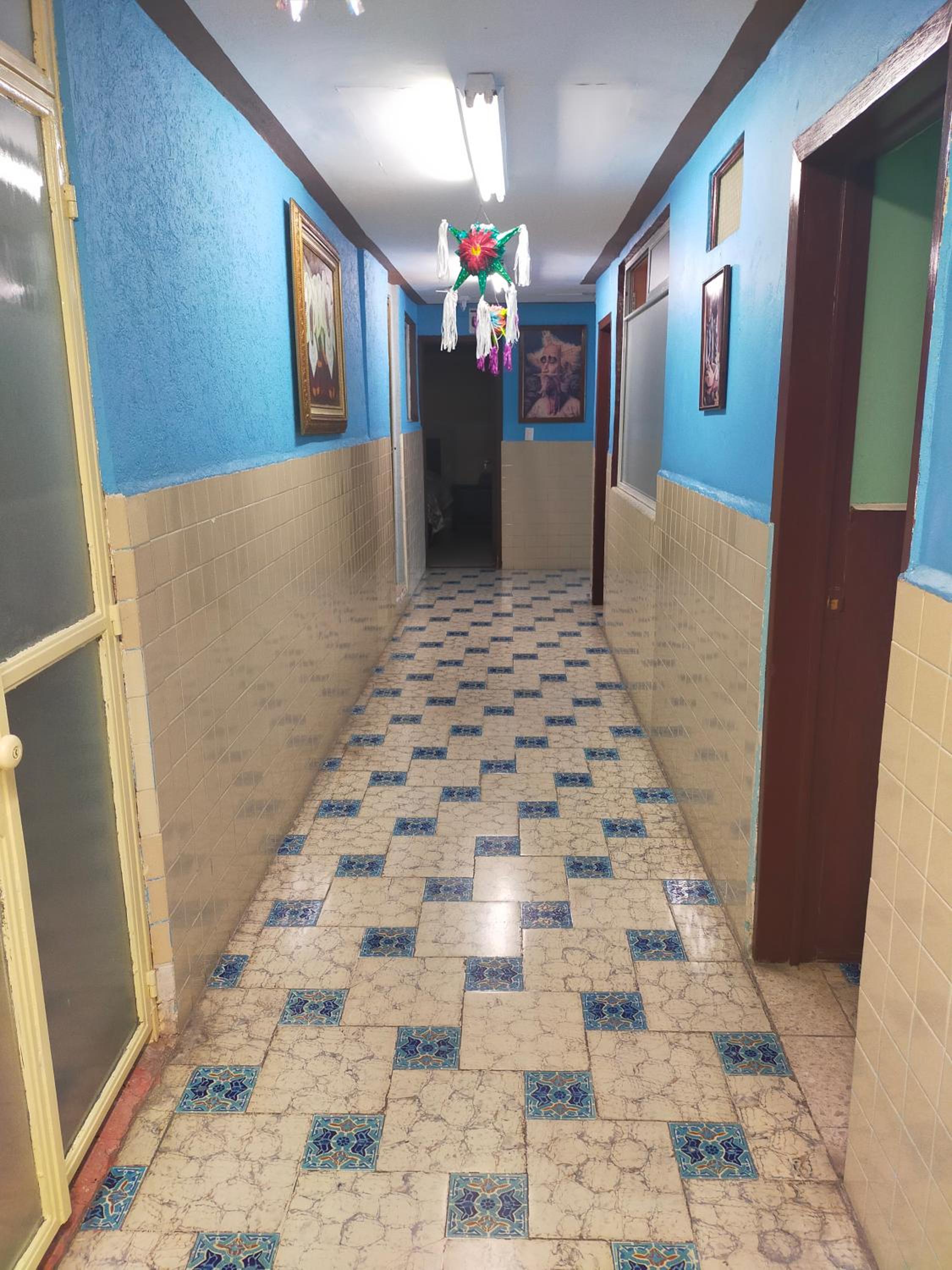 Twin Room - Photo 2