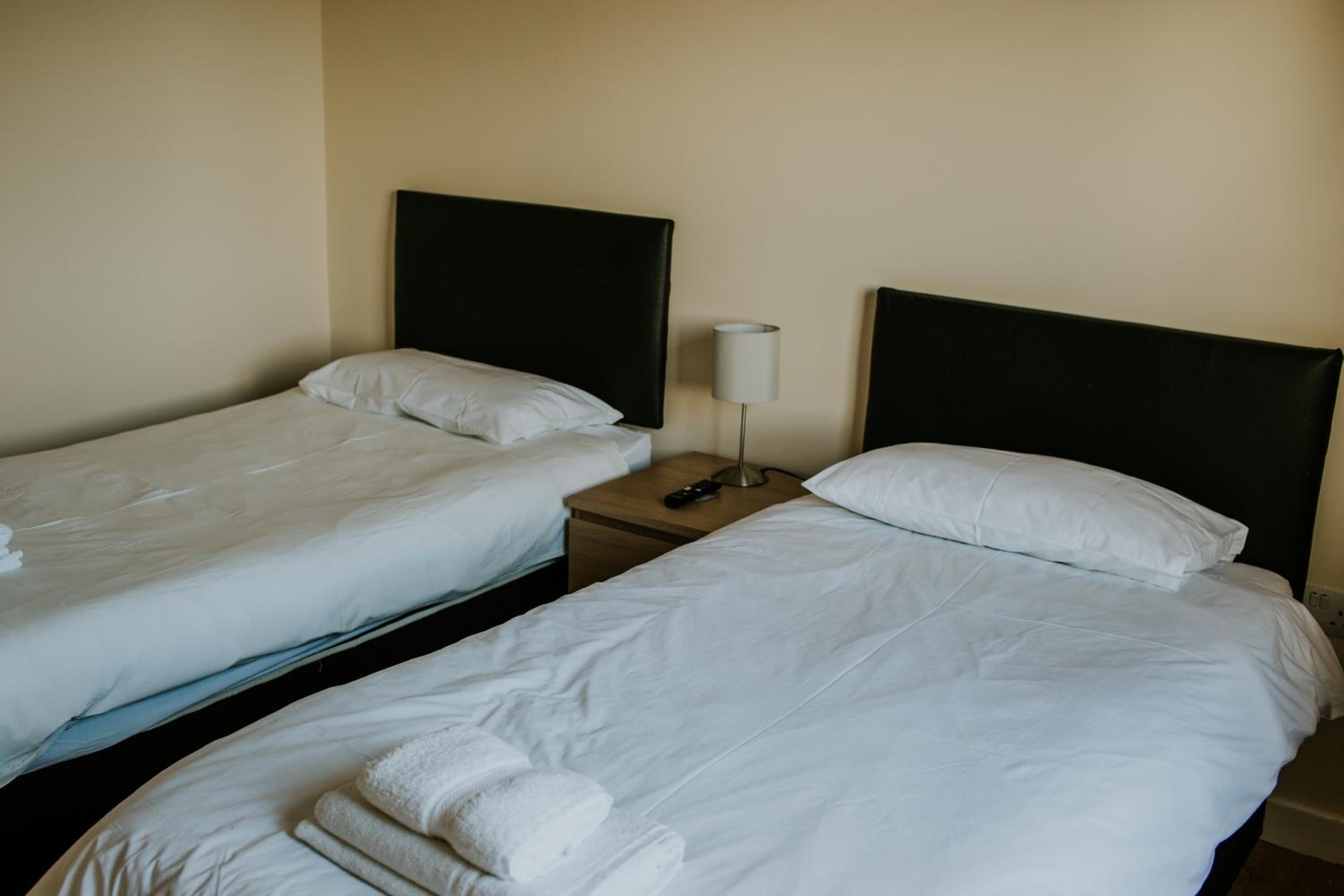 Room 11 Twin with Ensuite