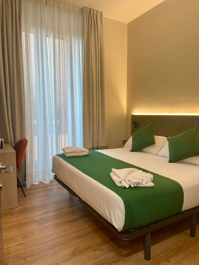 Superior Double Room - Photo 8