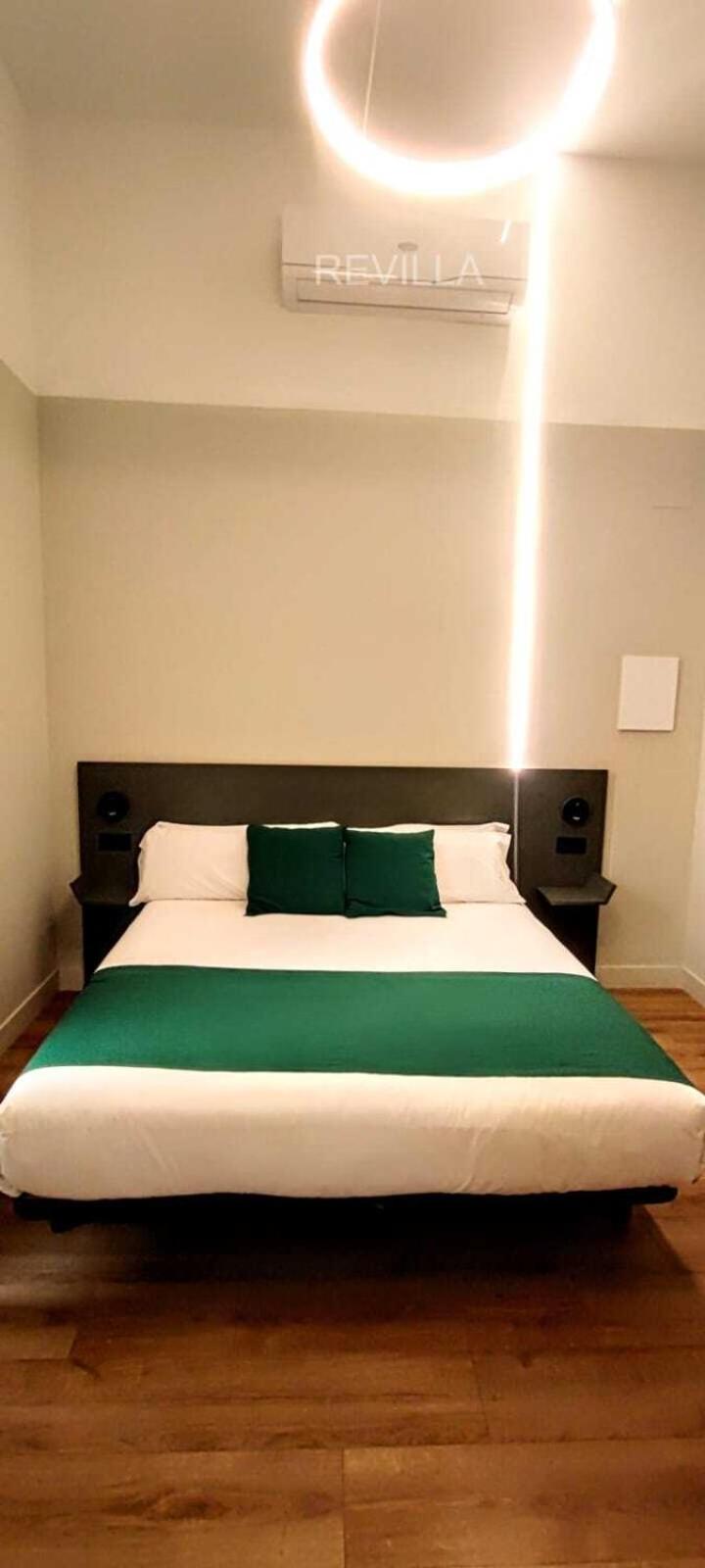 Superior Double Room - Photo 1