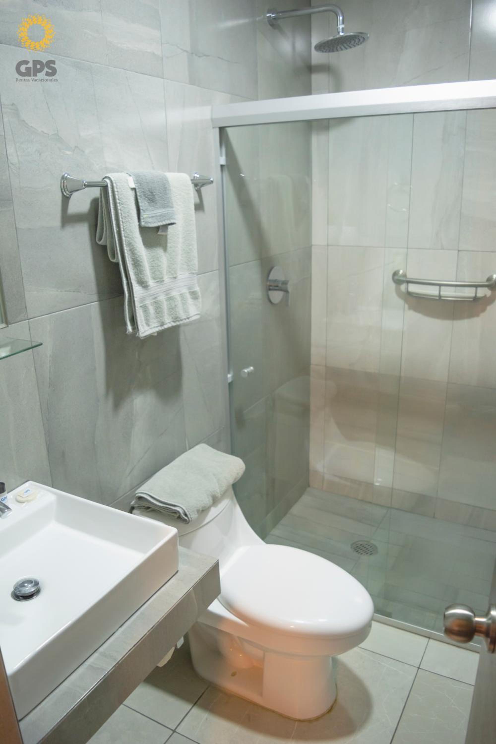 One-Bedroom Apartment - Photo 8