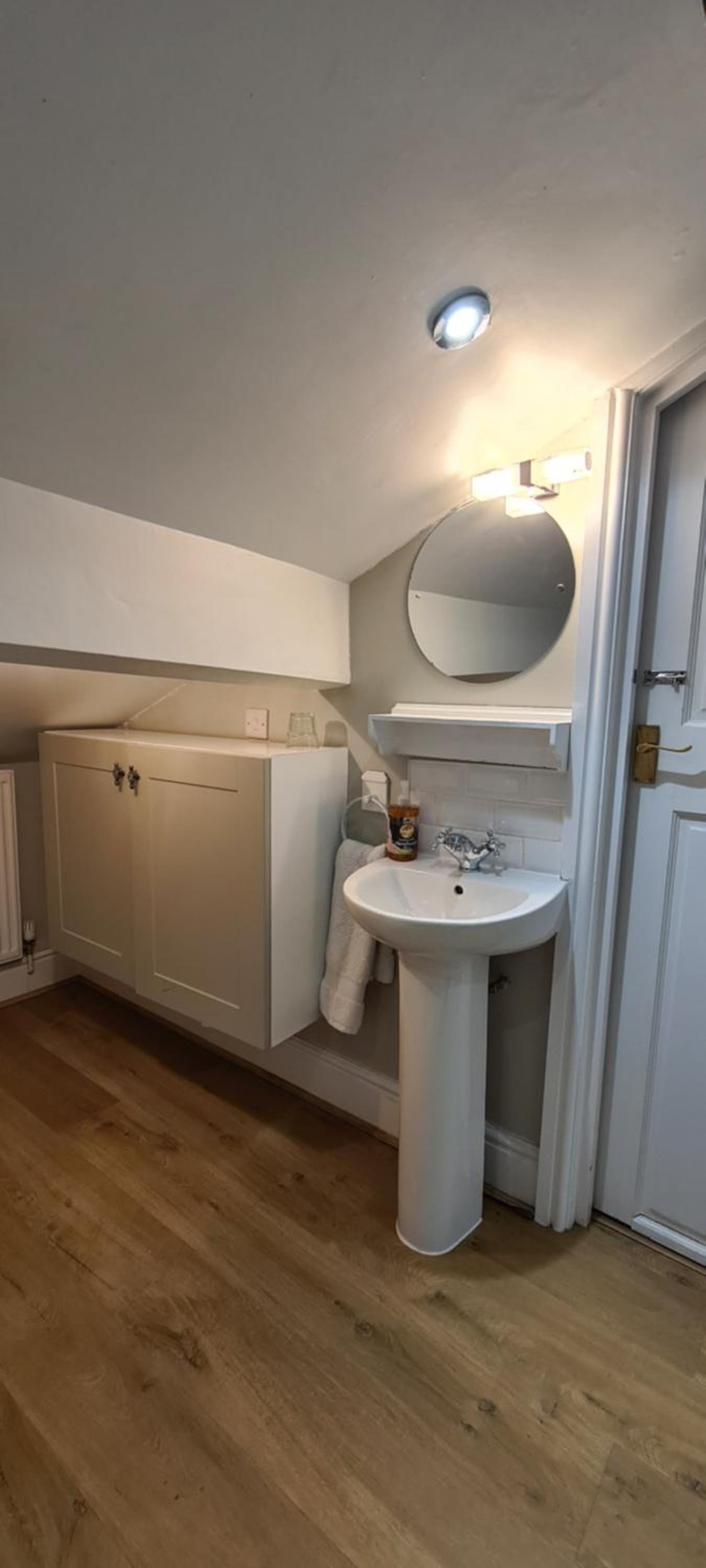 Three-Bedroom Apartment - Photo 8