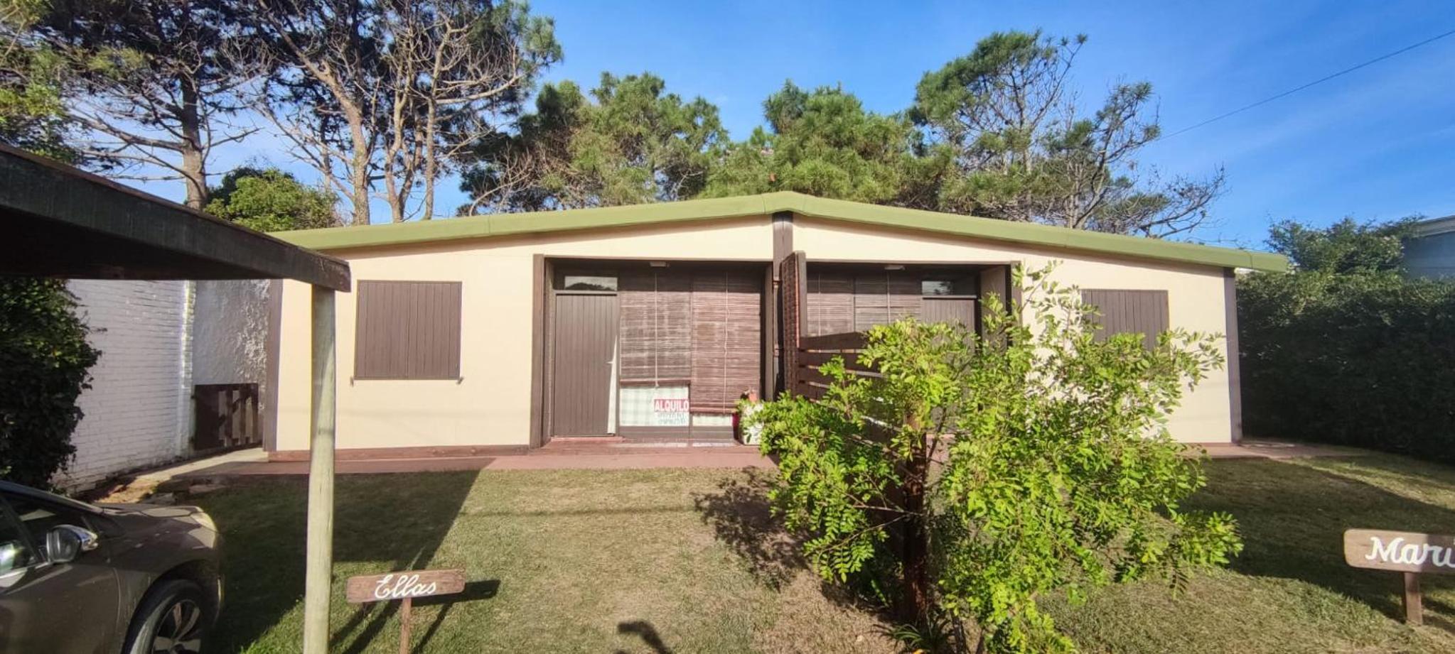 Two-Bedroom House photo 3