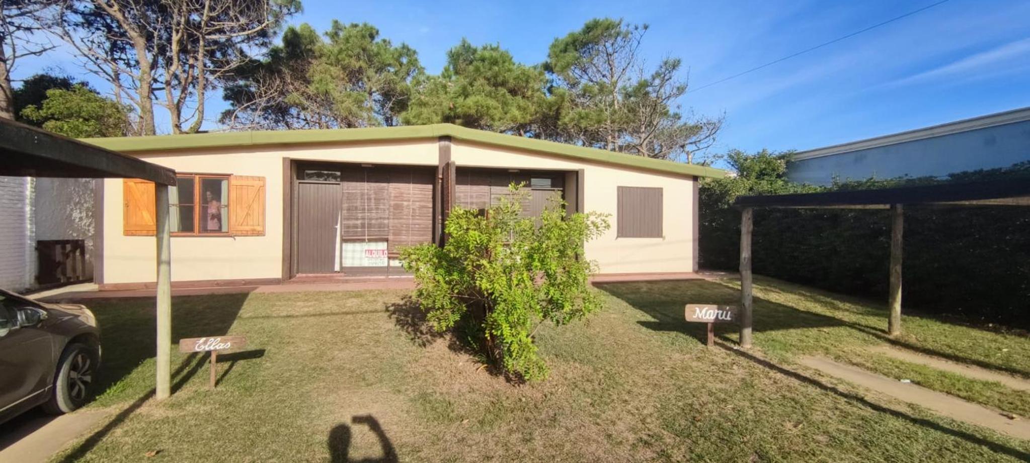 Two-Bedroom House photo 2