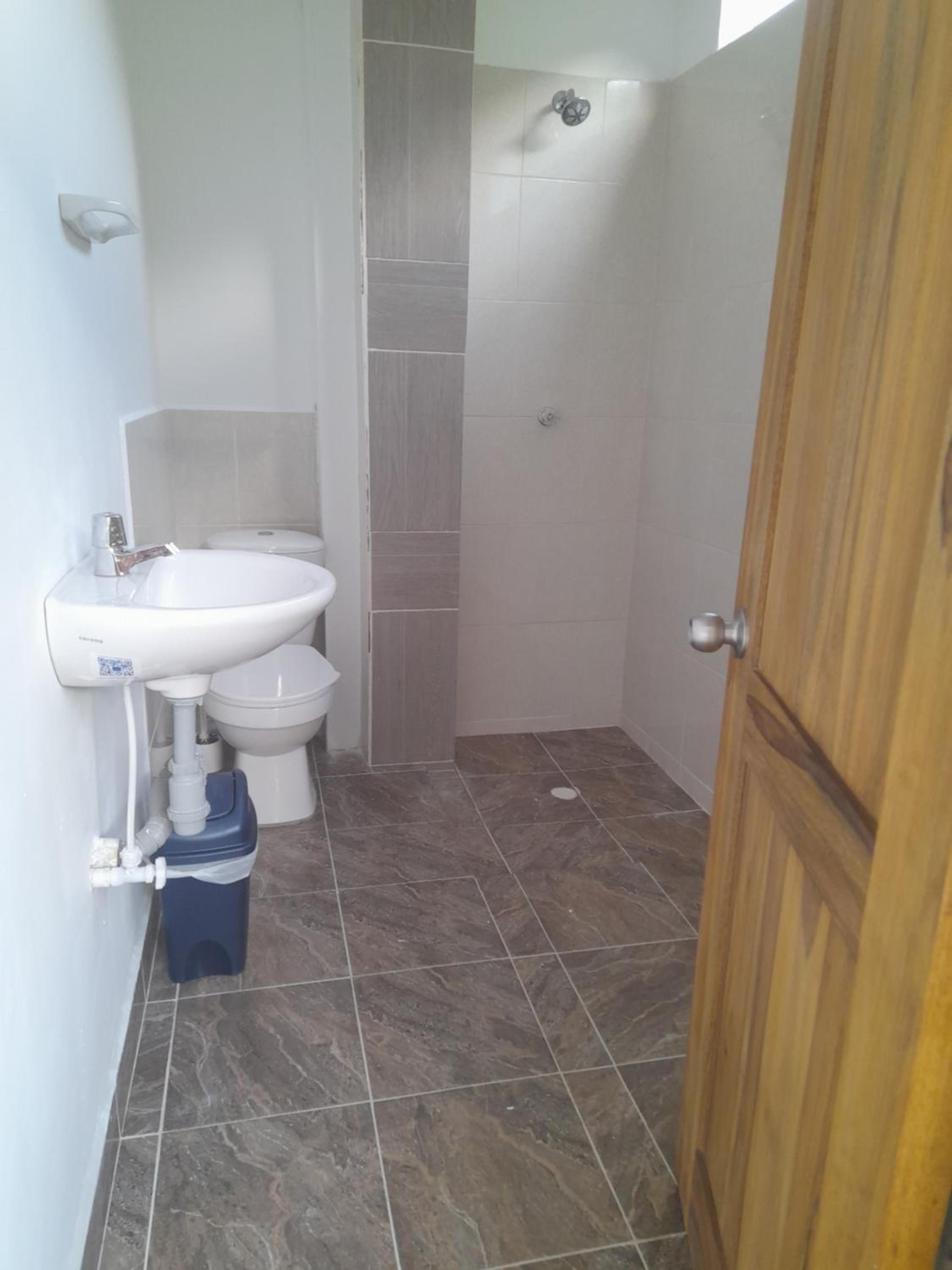 Four-Bedroom House photo 3