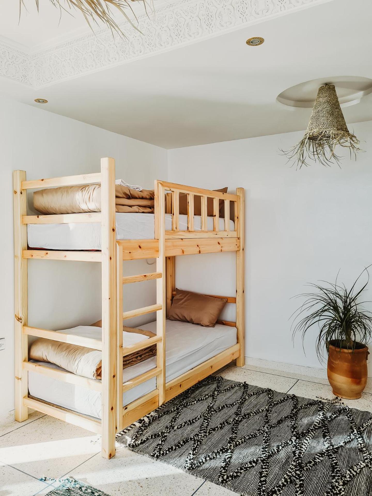 Bed in 6-Bed Mixed Dormitory Room photo 1