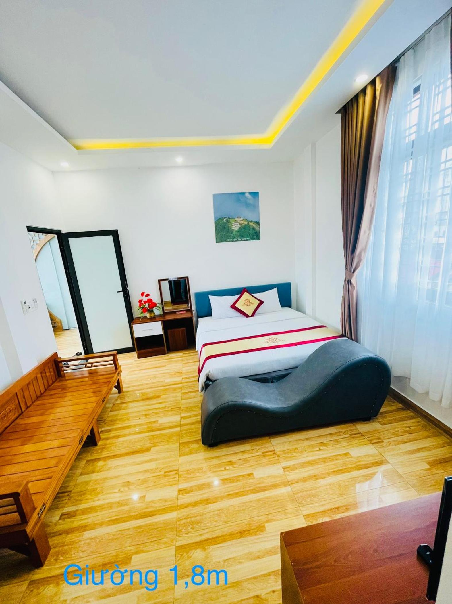 Deluxe Room - Photo 5