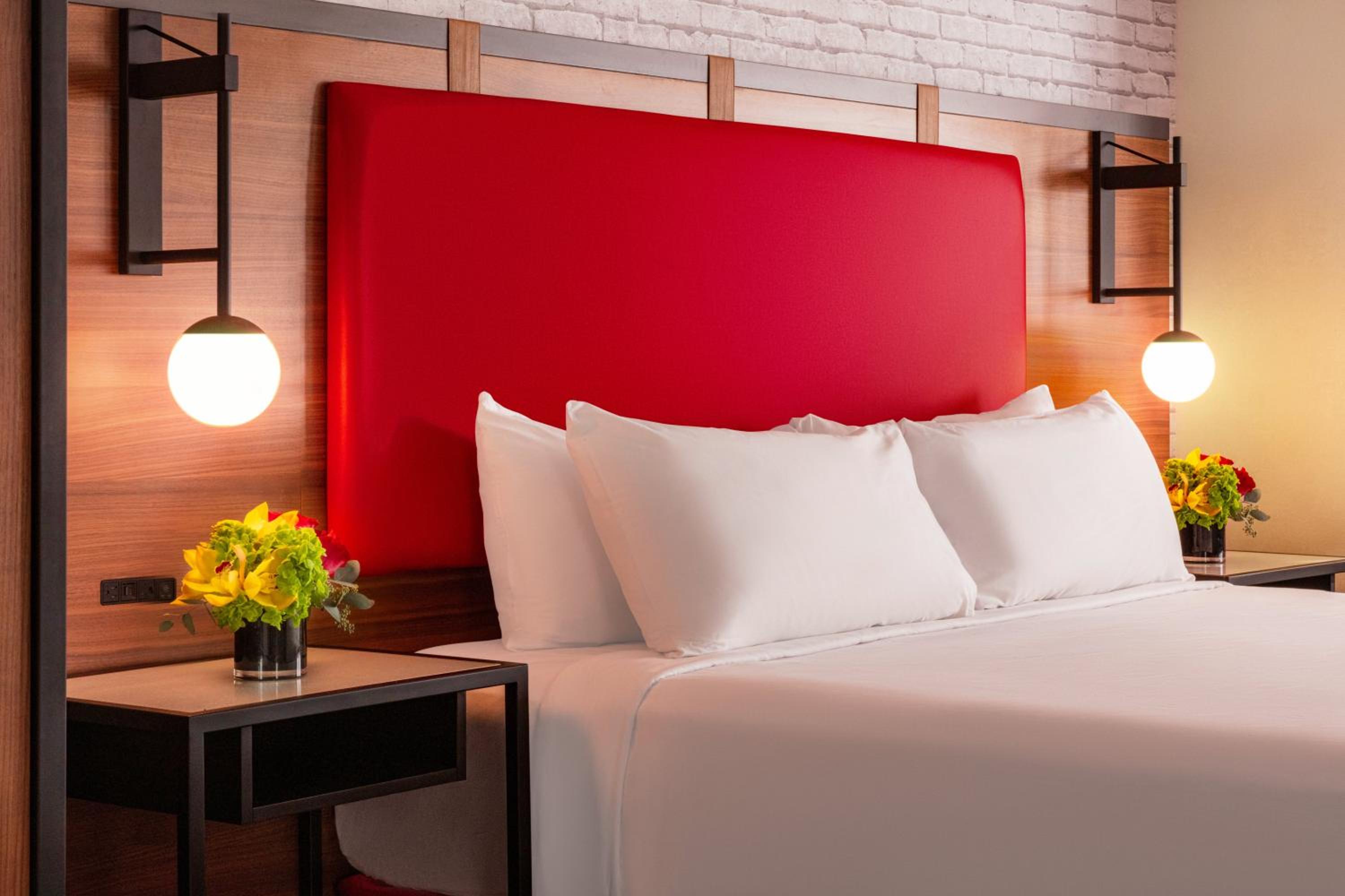 Marquis Suite - Photo 3