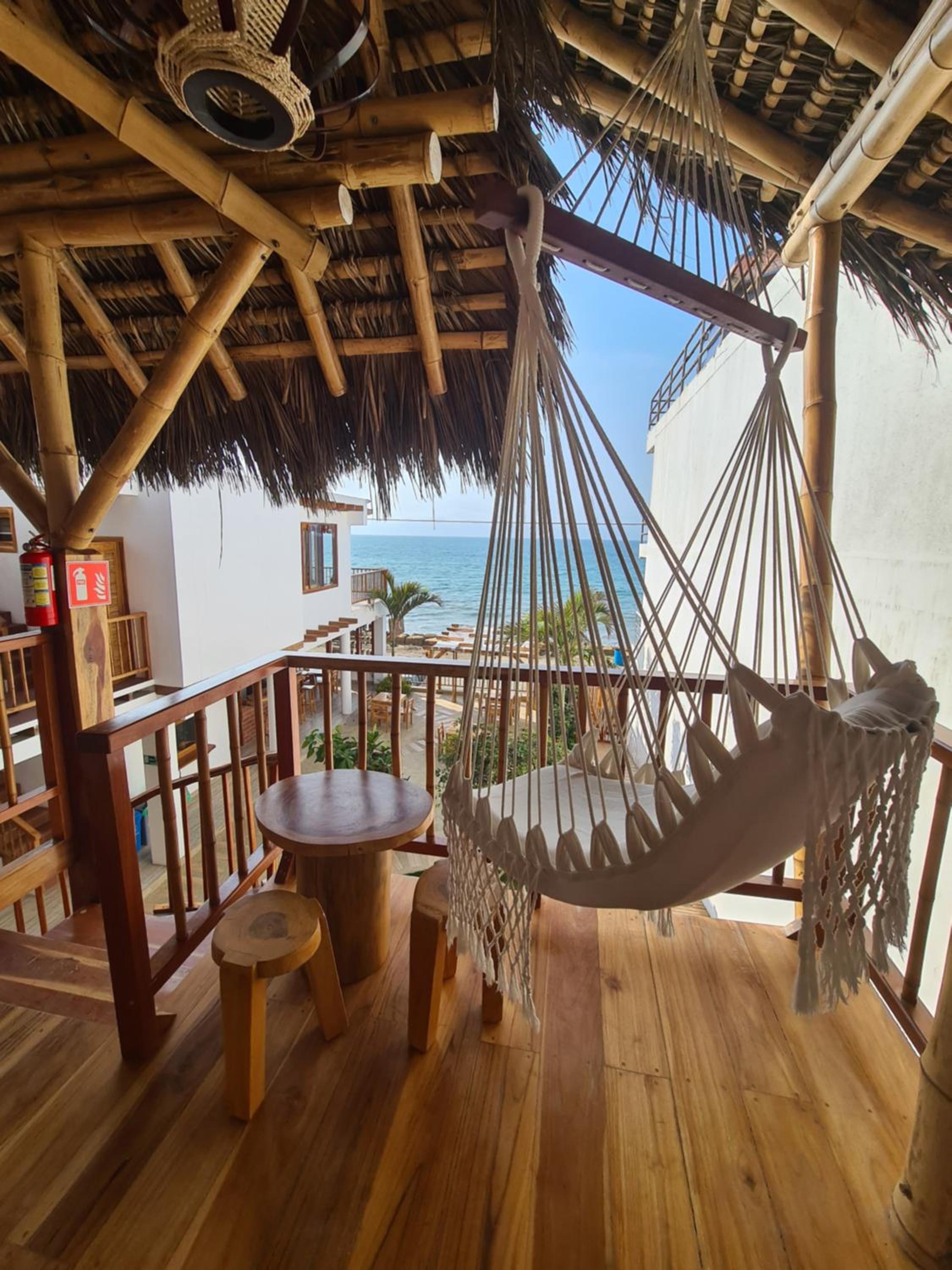 Deluxe Double Room with Balcony and Sea View photo 3