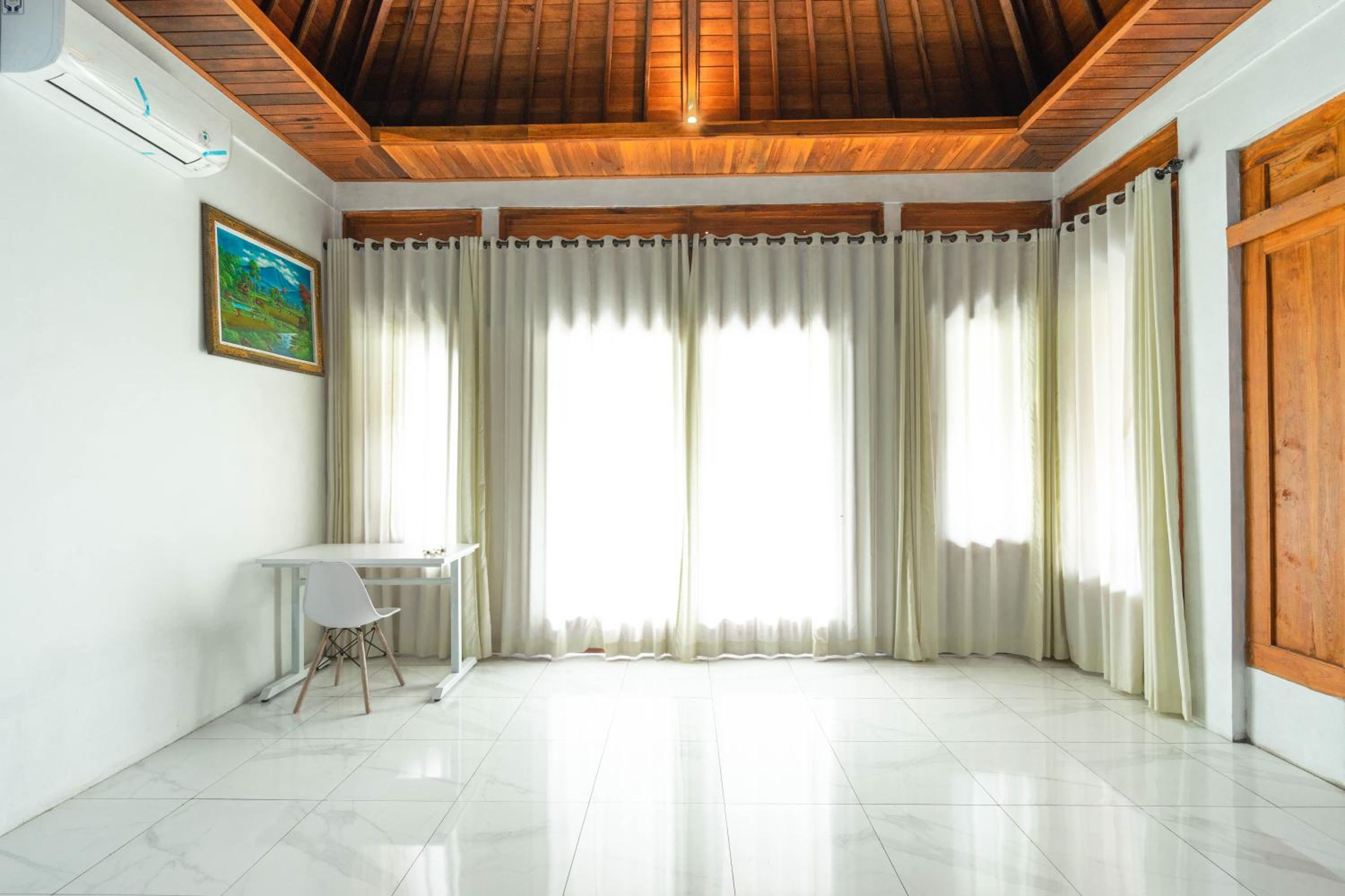 Deluxe Bungalow with Garden View - Photo 30