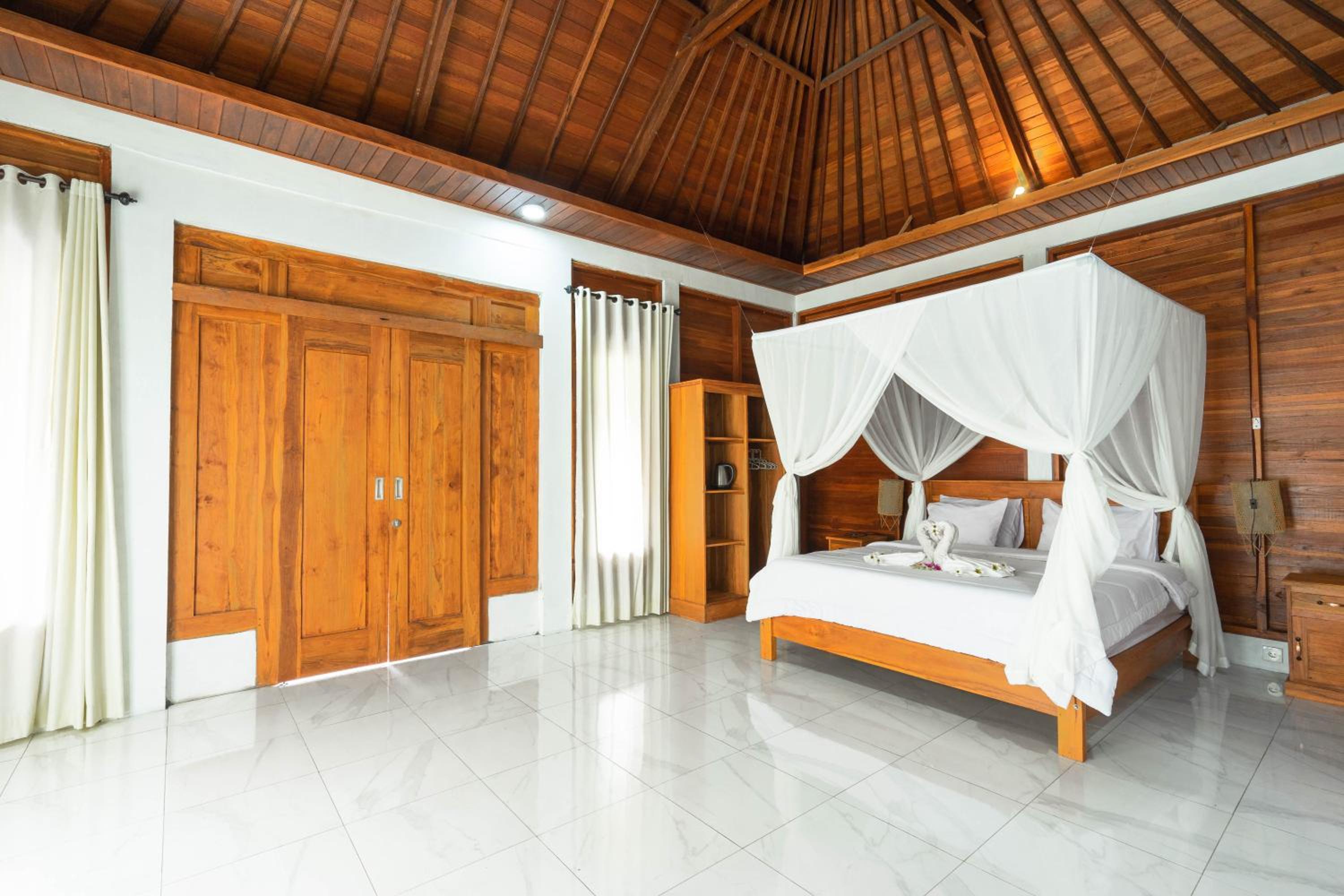 Deluxe Bungalow with Garden View - Photo 25