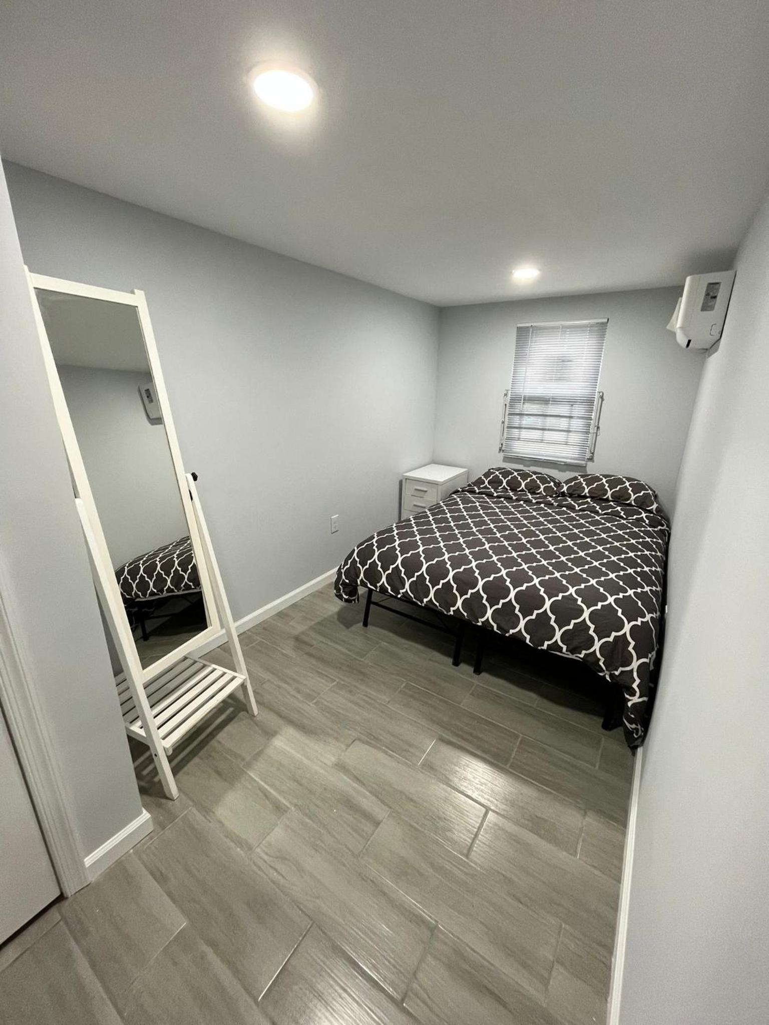 Queen Room with Shared Bathroom