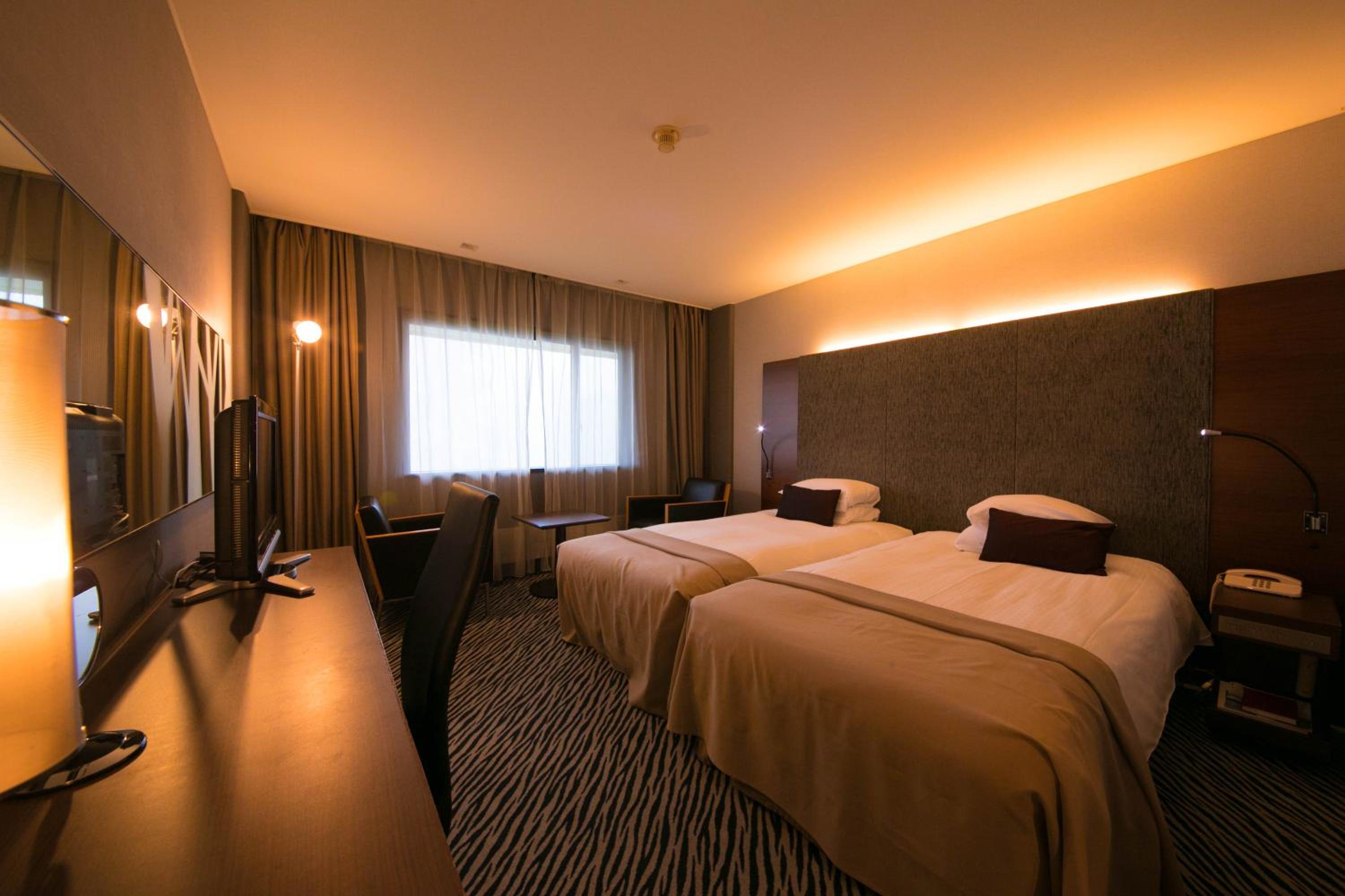 Standard Twin Room - Non-Smoking - Photo 7