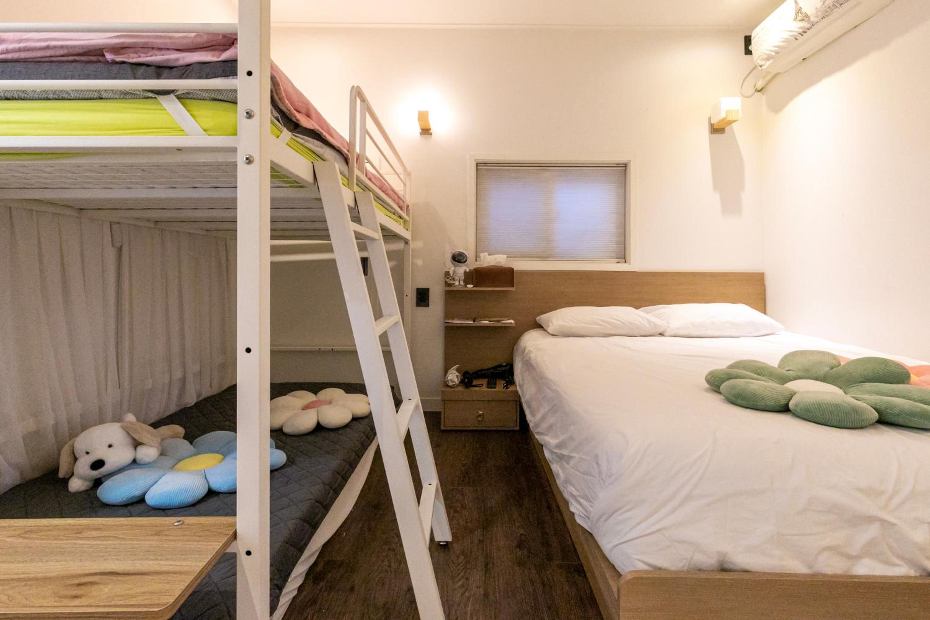 Deluxe Triple Room - Photo 2