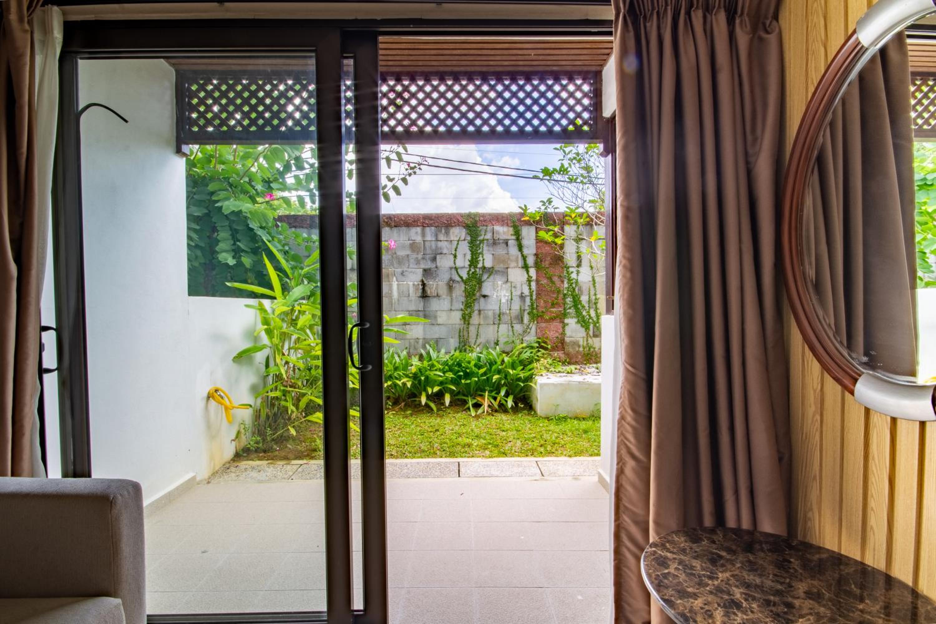 Deluxe Twin Room - Photo 4