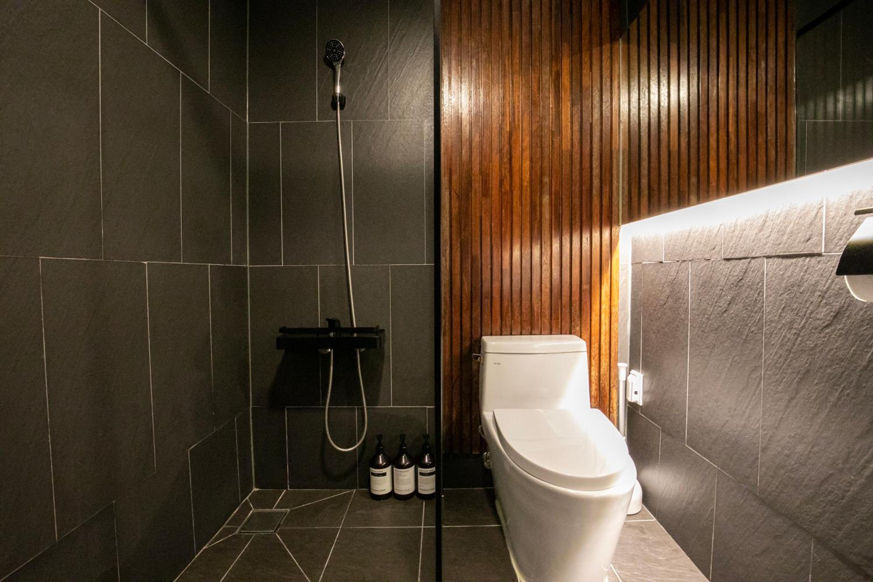 Quadruple Room with Private External Bathroom - Photo 34