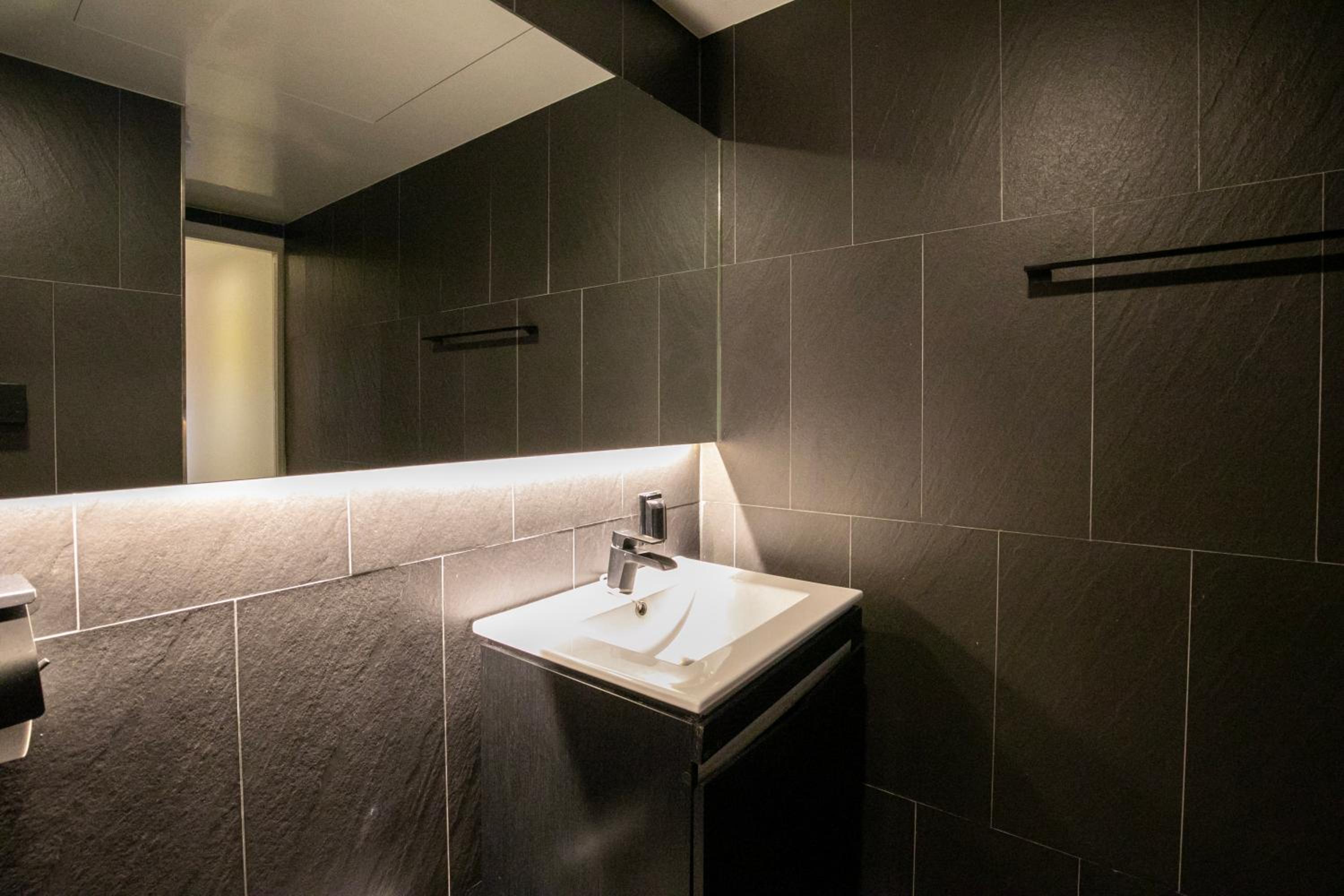Quadruple Room with Private External Bathroom - Photo 2