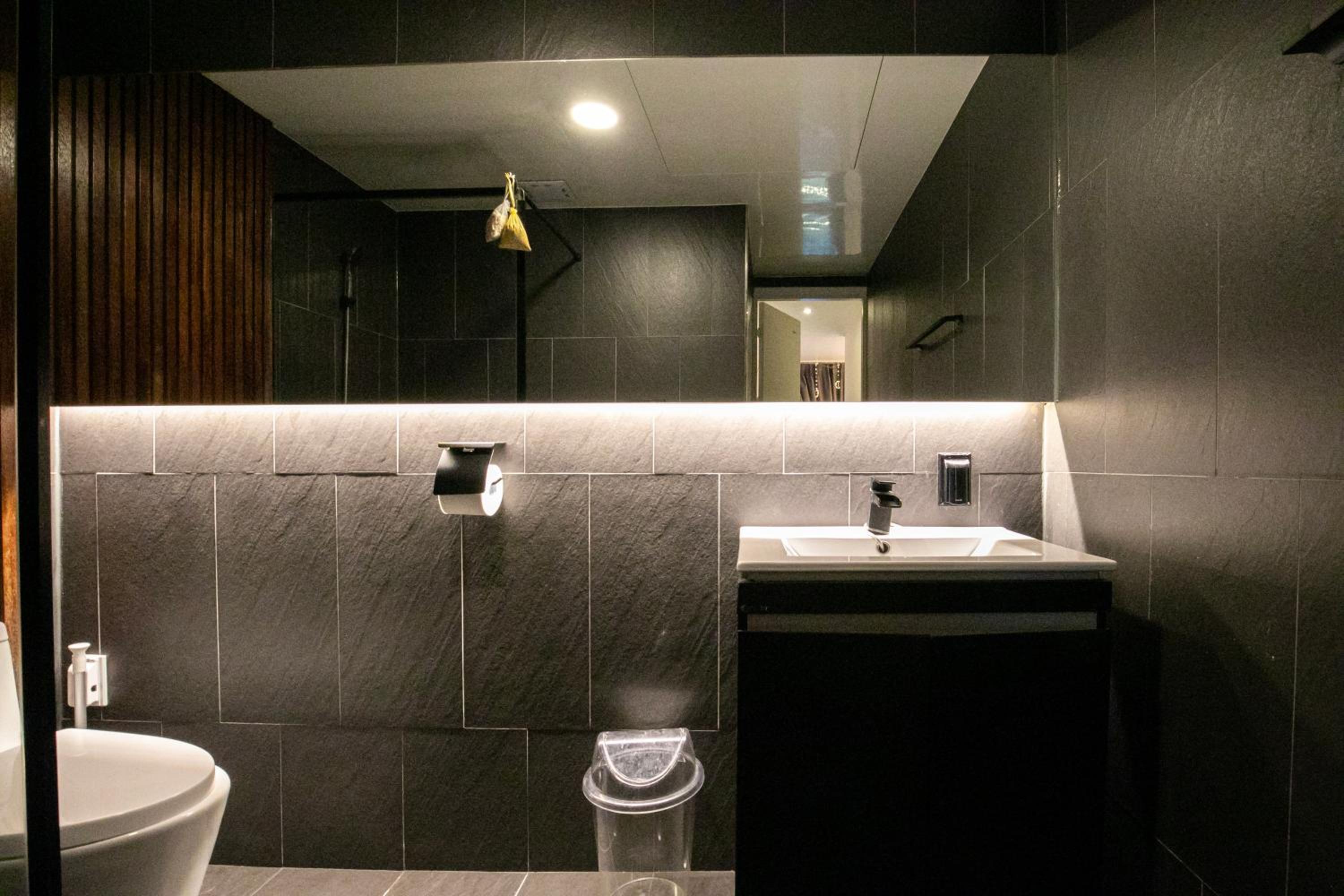 Quadruple Room with Private External Bathroom - Photo 3