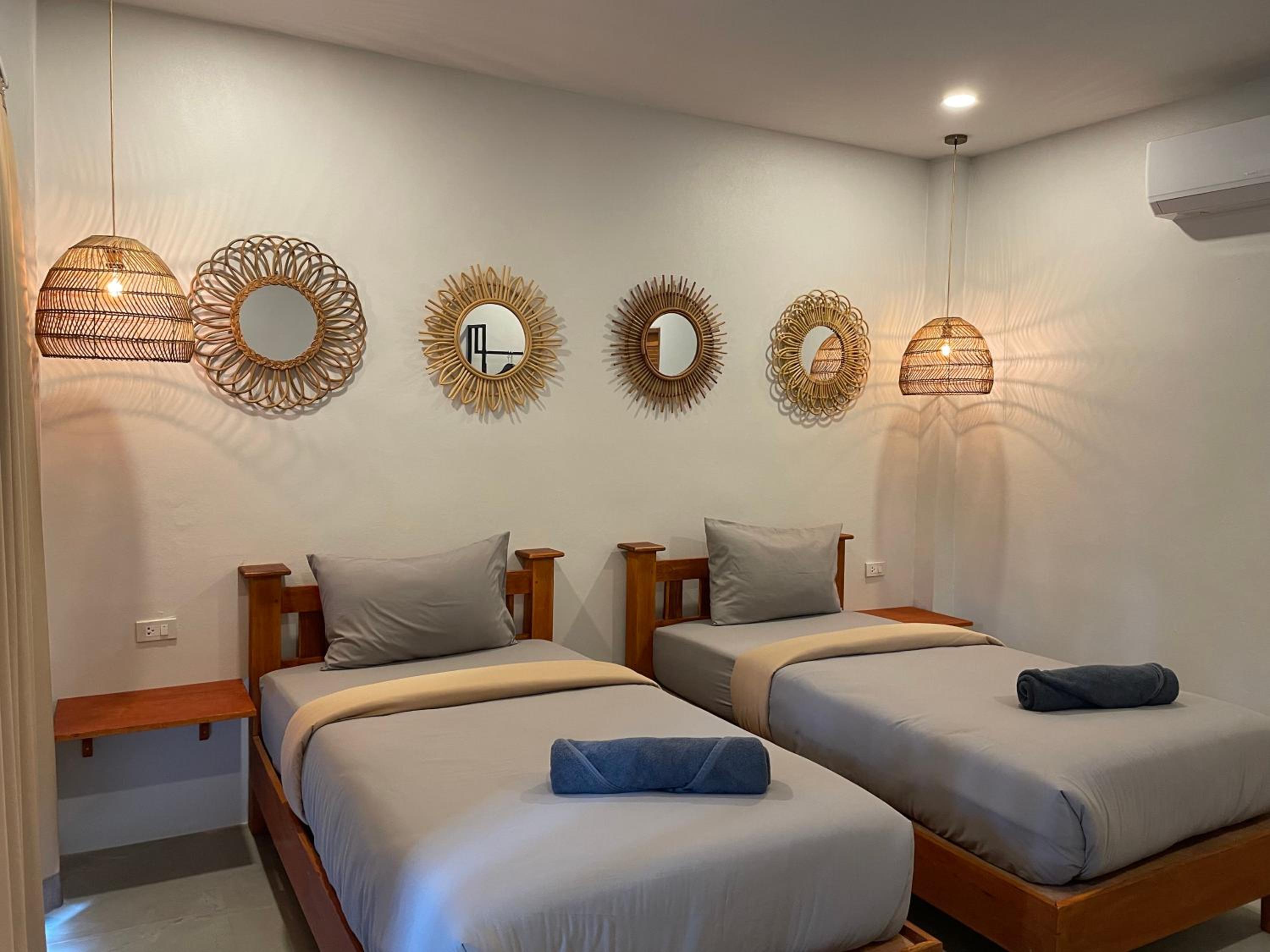 Superior Twin Room photo 2
