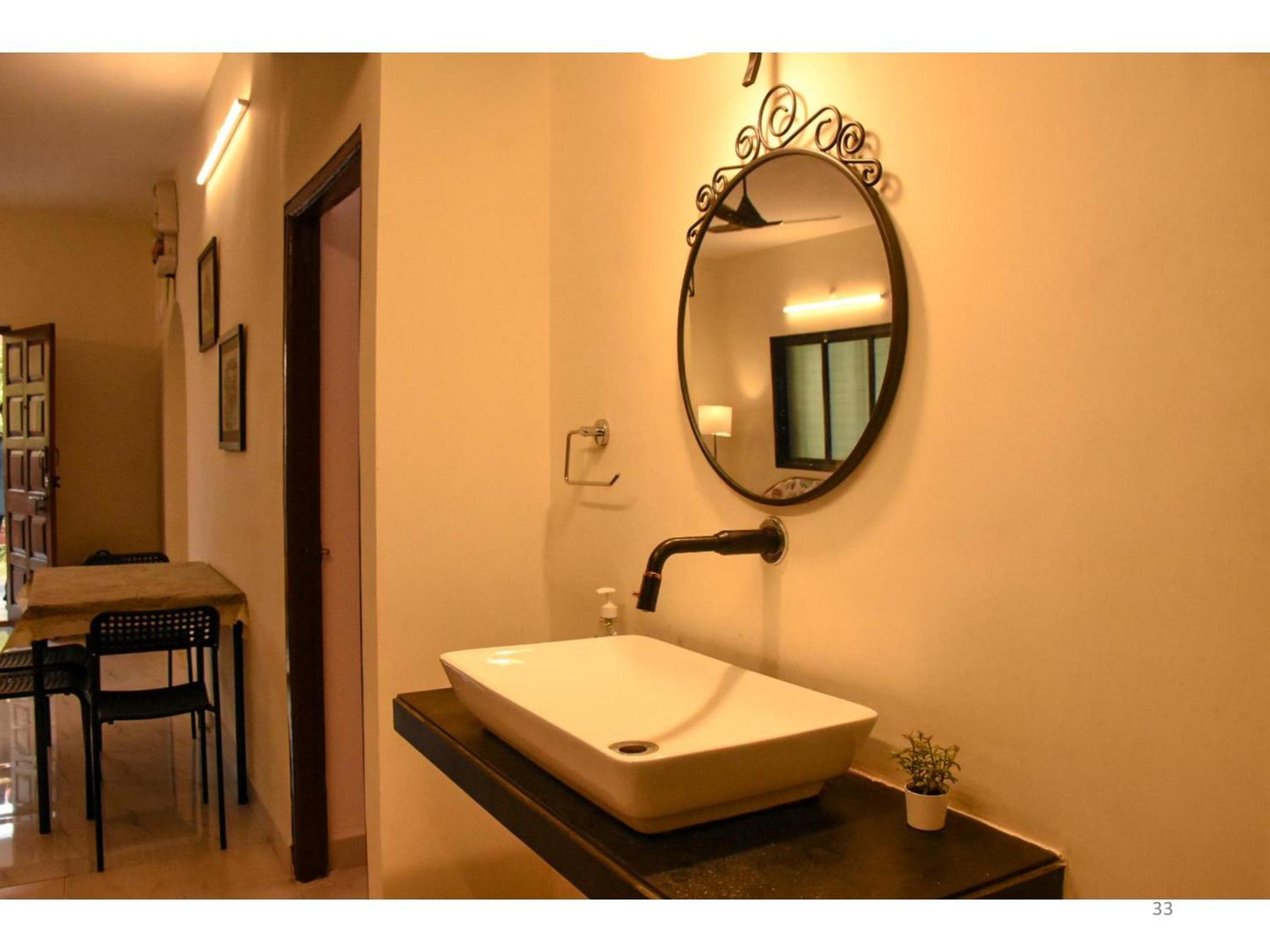 Villa photo 3