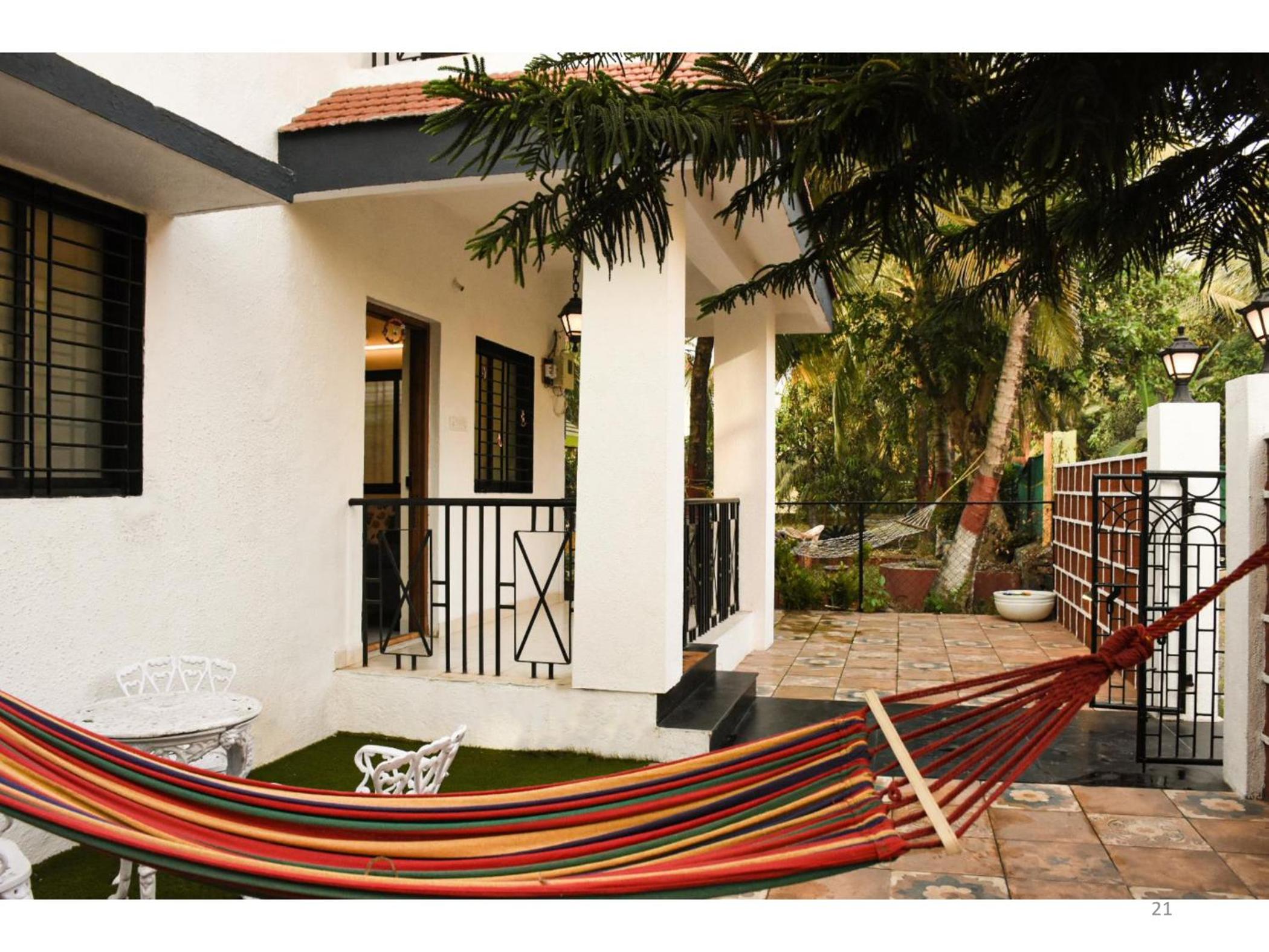 Villa photo 2
