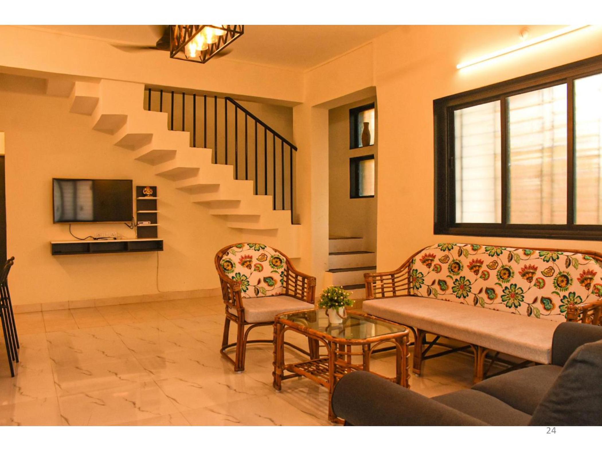 Villa photo 1