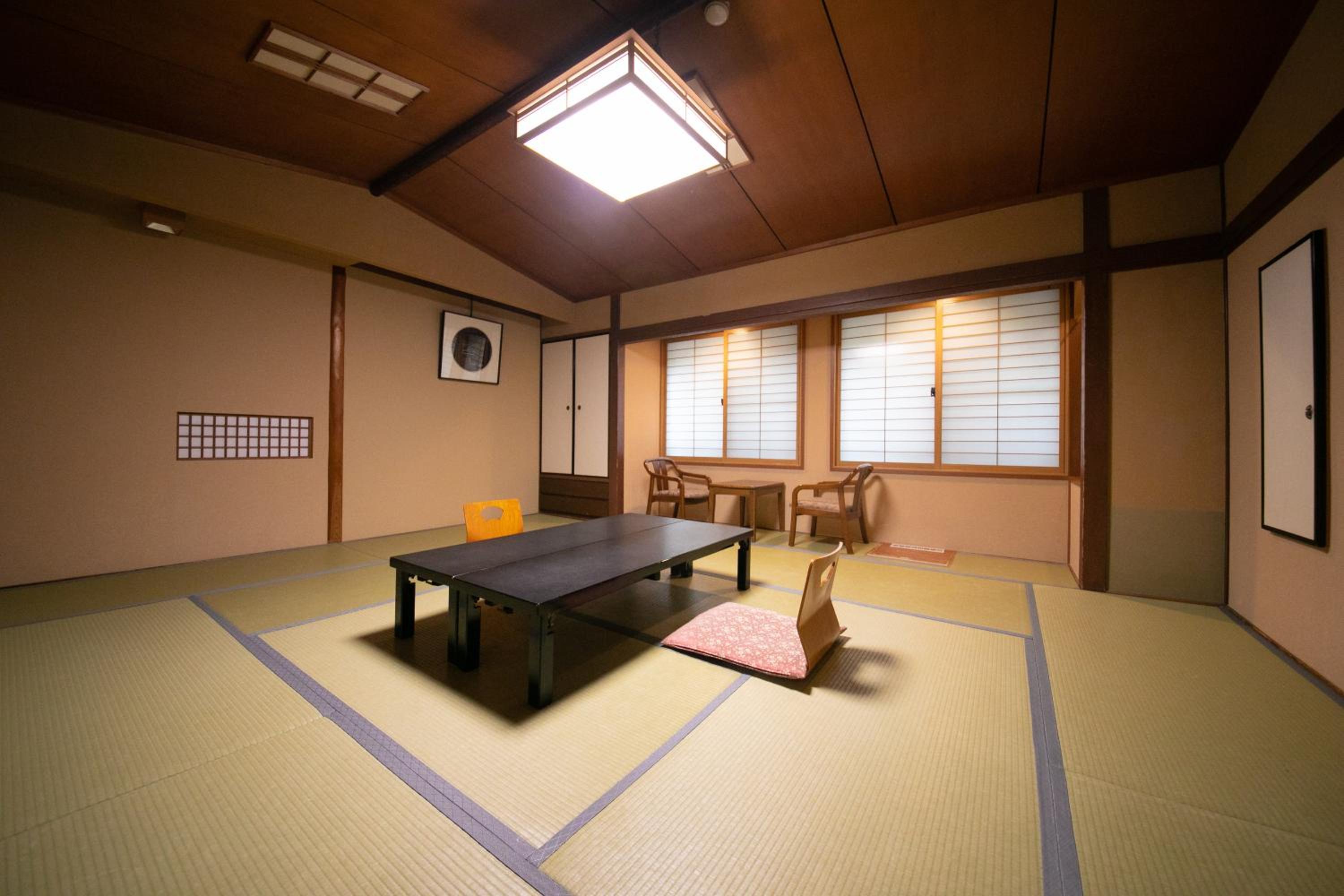 Superior Group Room photo 2