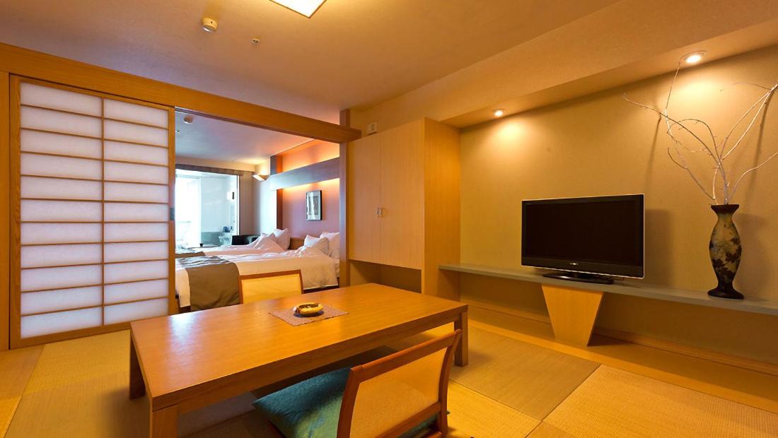 Superior Family Room