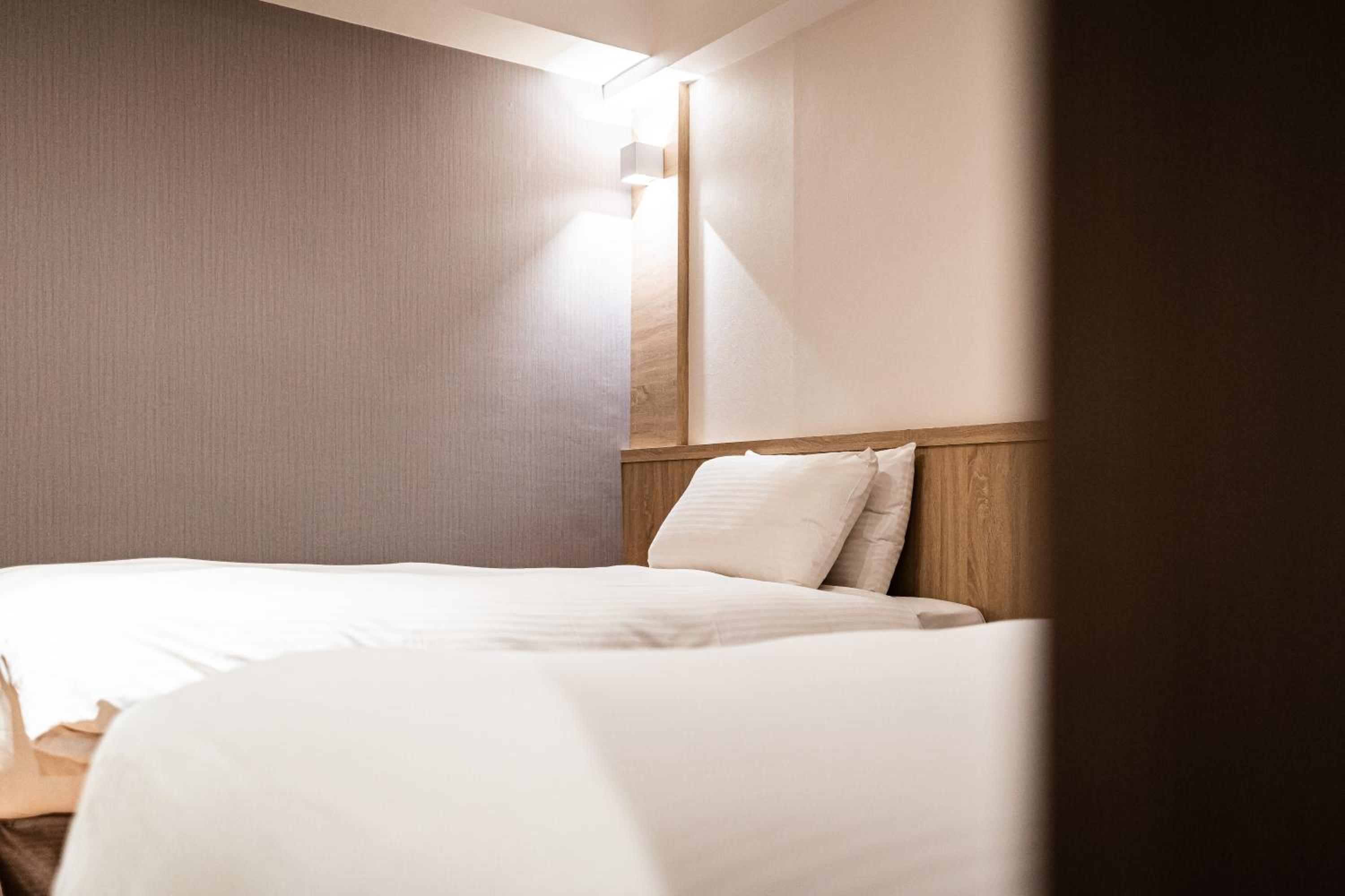 Standard Twin Room photo 3