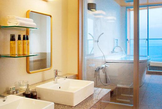 Deluxe Family Suite photo 3