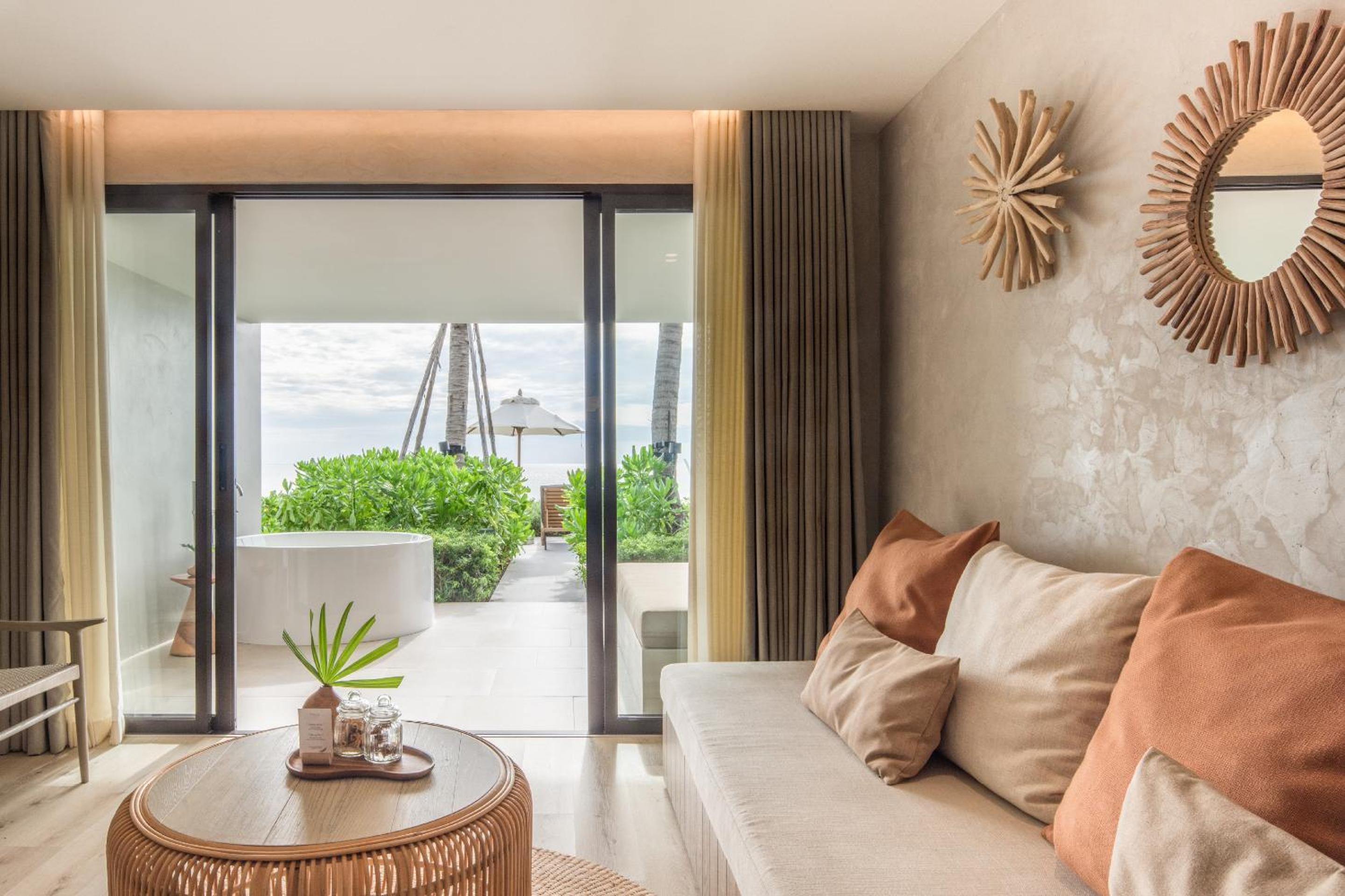 Mini Suite Beachfront Twin - Photo 12