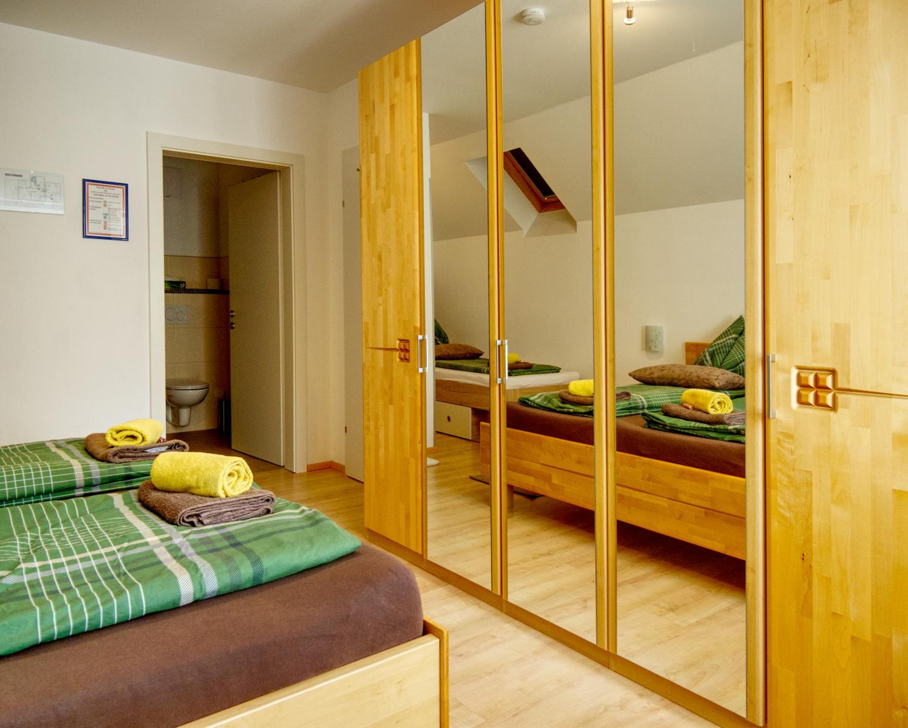 Triple Room with Shower - Photo 6