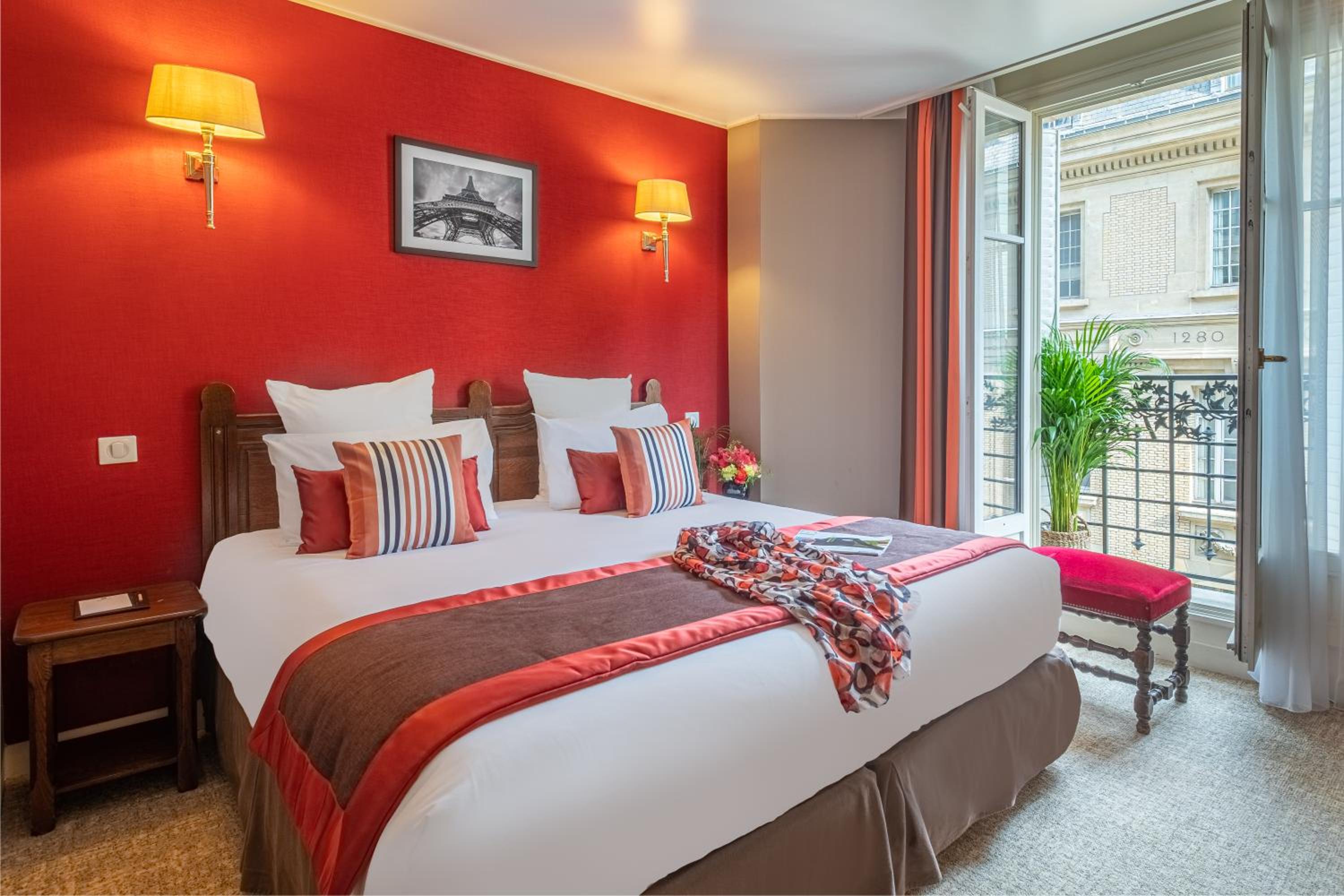 Deluxe  Room photo 1